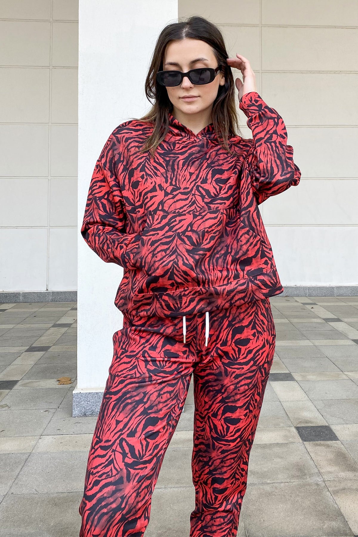 C&City Kapüşonlu Manşetli Uzun Kol Sweatshirt 838 Kırmızı/Siyah