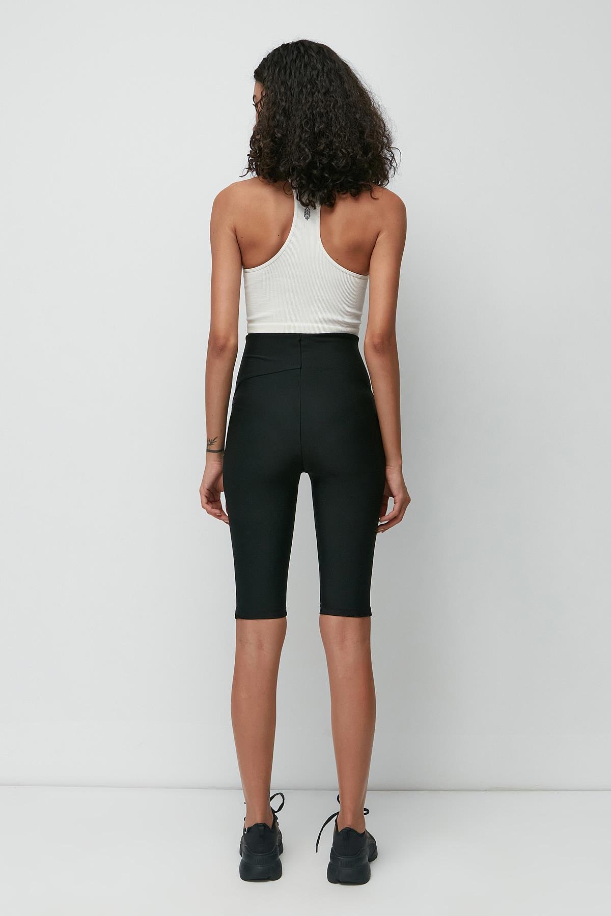 C&City Karyoka Yüksek Bel Diz Üstü Spor Şort Tayt 9412 Siyah