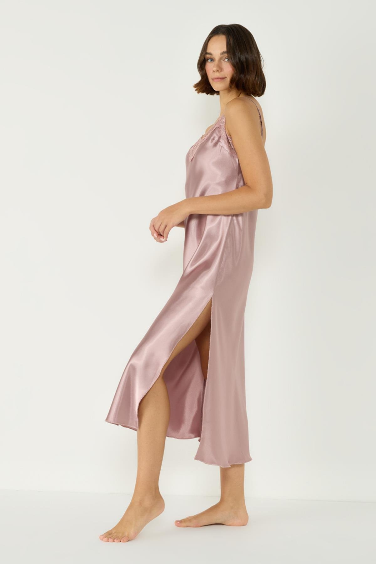 Dantel Detaylı Uzun Saten Gecelik 007 Vizon