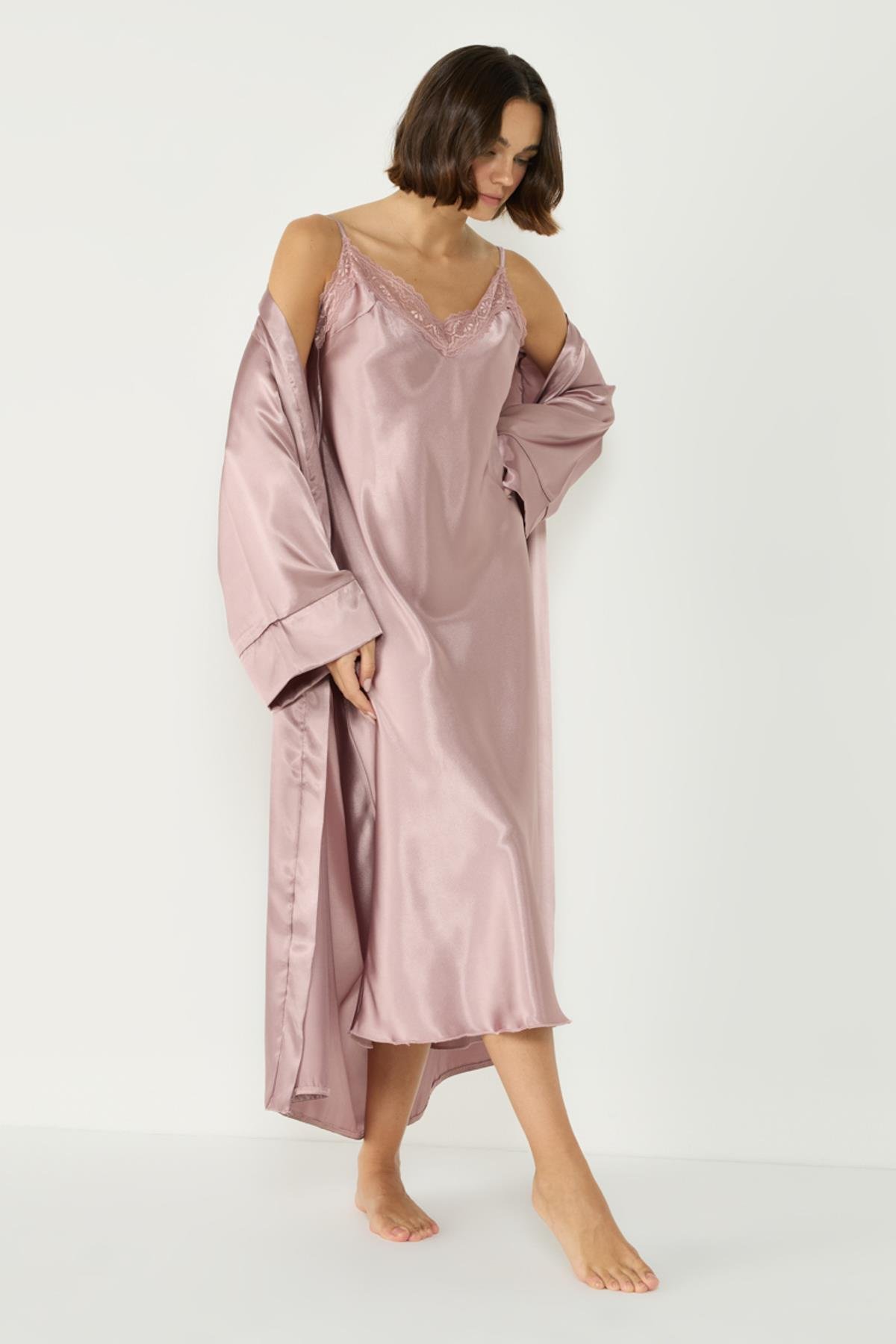 Dantel Detaylı Uzun Saten Gecelik 007 Vizon