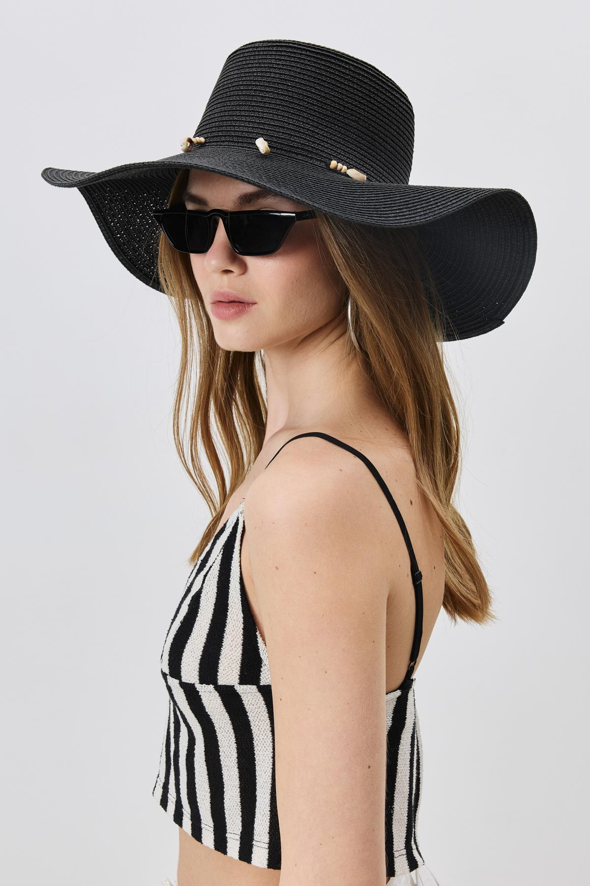 Denizkabuğu Detaylı Geniş Hasır Şapka Y8217 Siyah