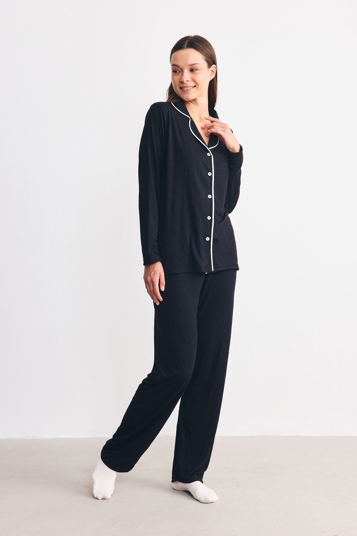Düğmeli Gömlek Yaka Pijama Takımı Siyah