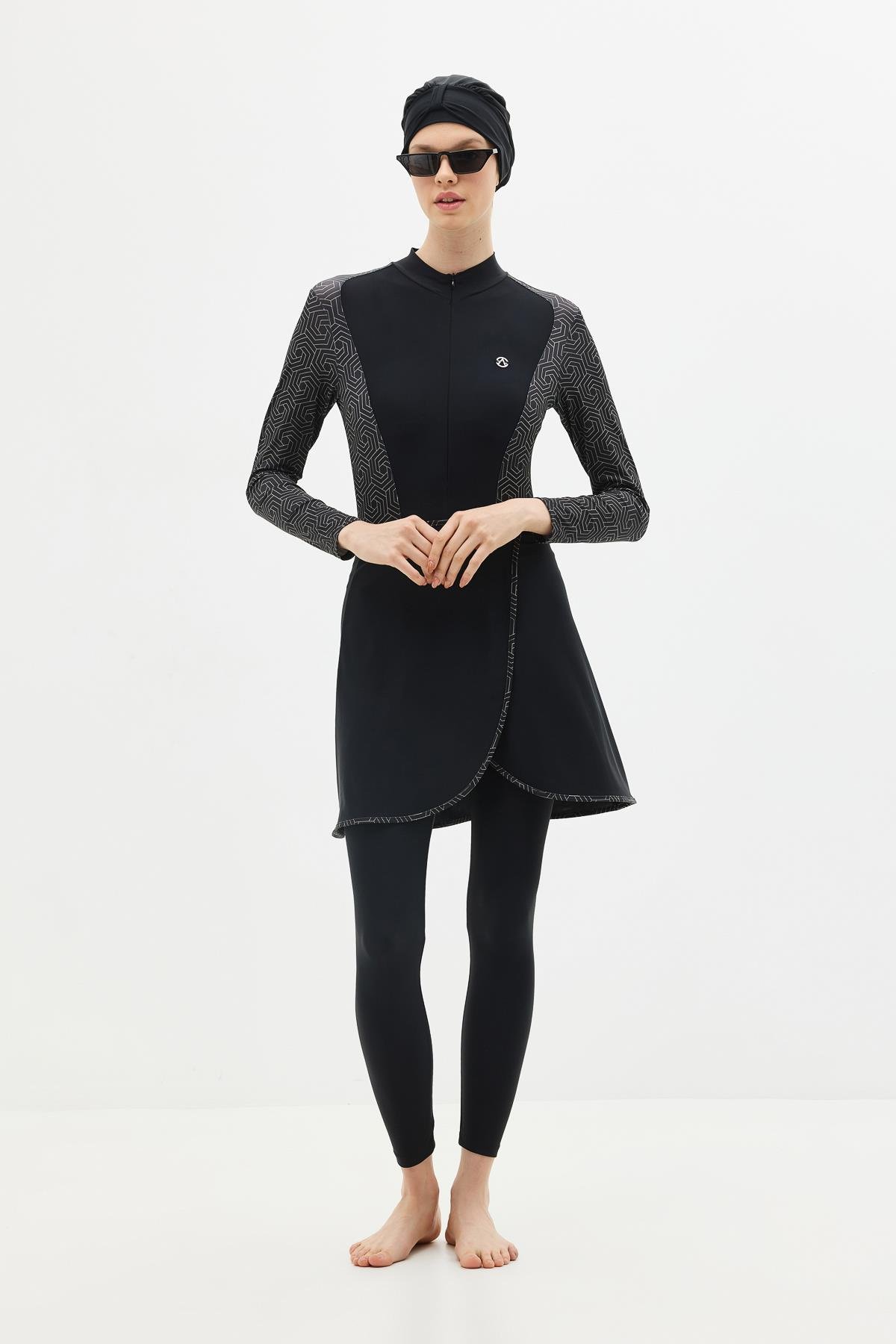 Etekli Taytlı Tam Kapalı Tesettür Mayo C13059 Siyah/Gümüş