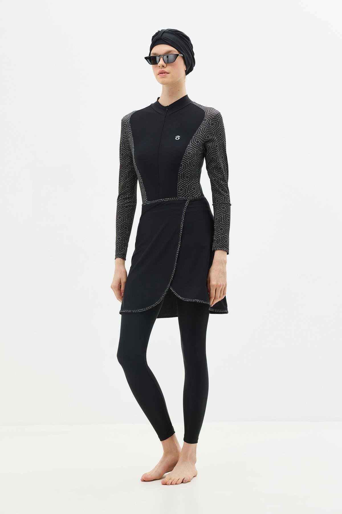 Etekli Taytlı Tam Kapalı Tesettür Mayo C13059 Siyah/Gümüş