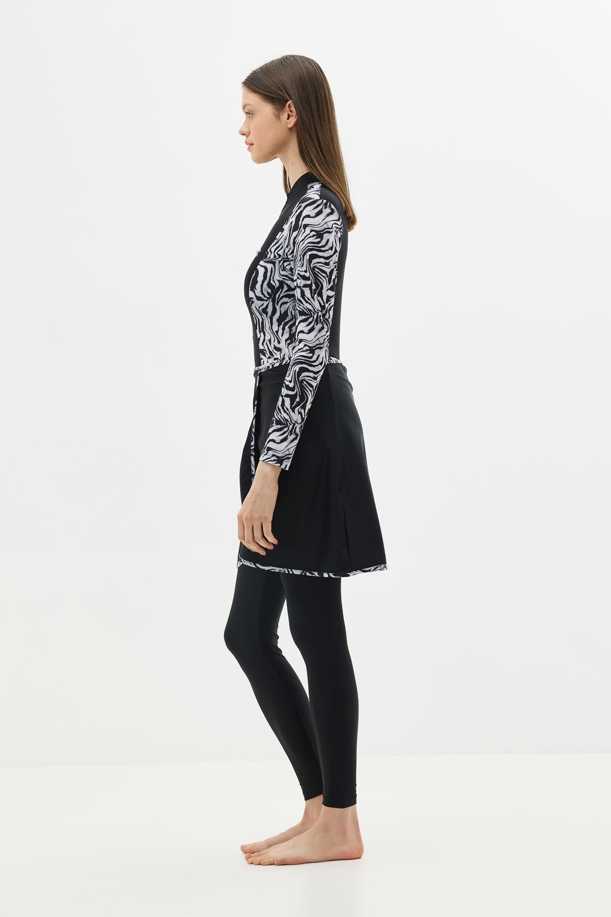 Etekli Taytlı Tam Kapalı Tesettür Mayo C13059 Zebra