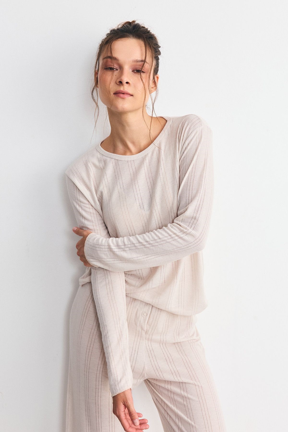 Fitilli Dokulu Yumuşak Pijama Takımı Bej