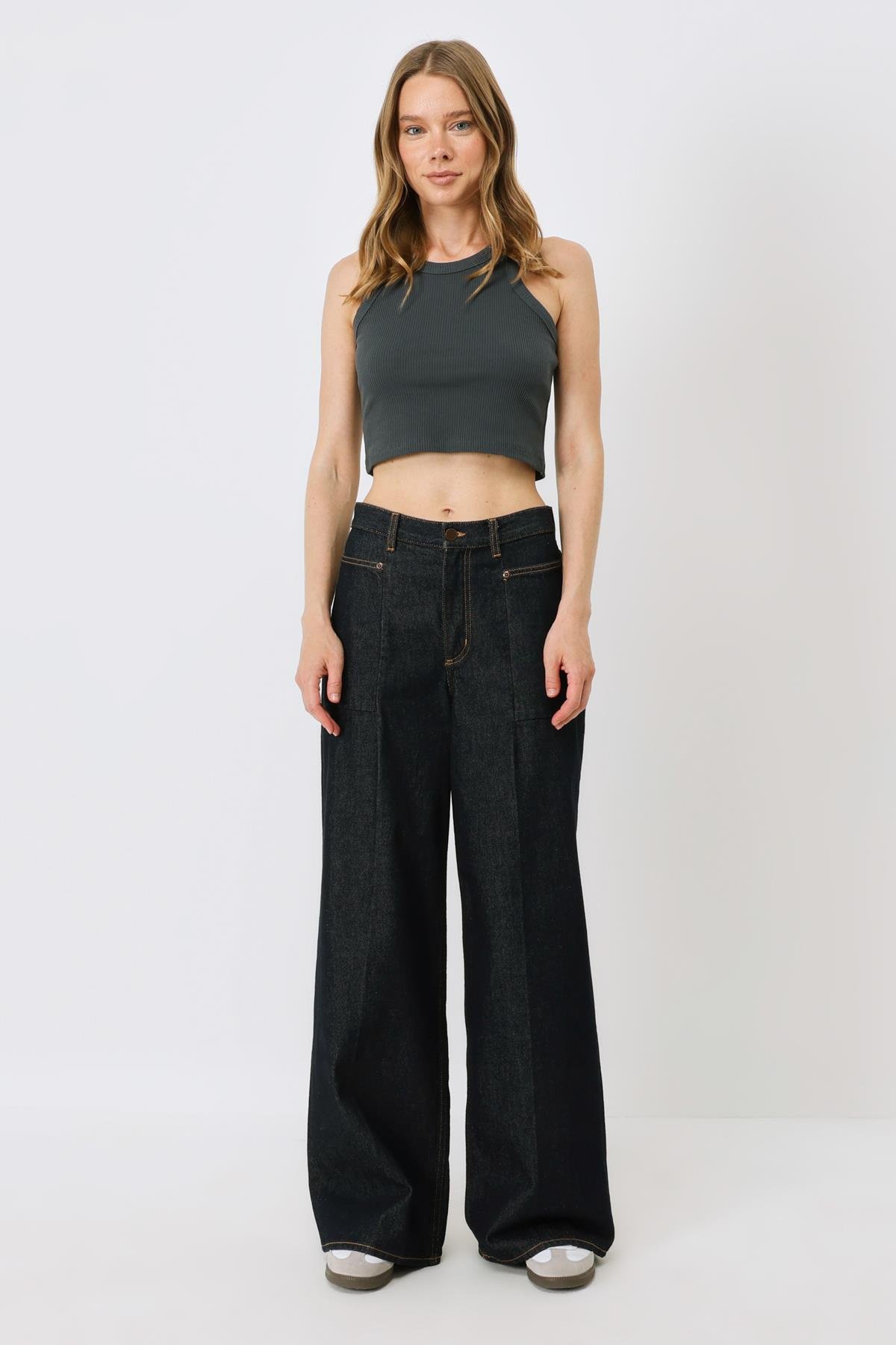 Kadın Halter Yaka Fitilli Esnek Crop Atlet 925 Füme