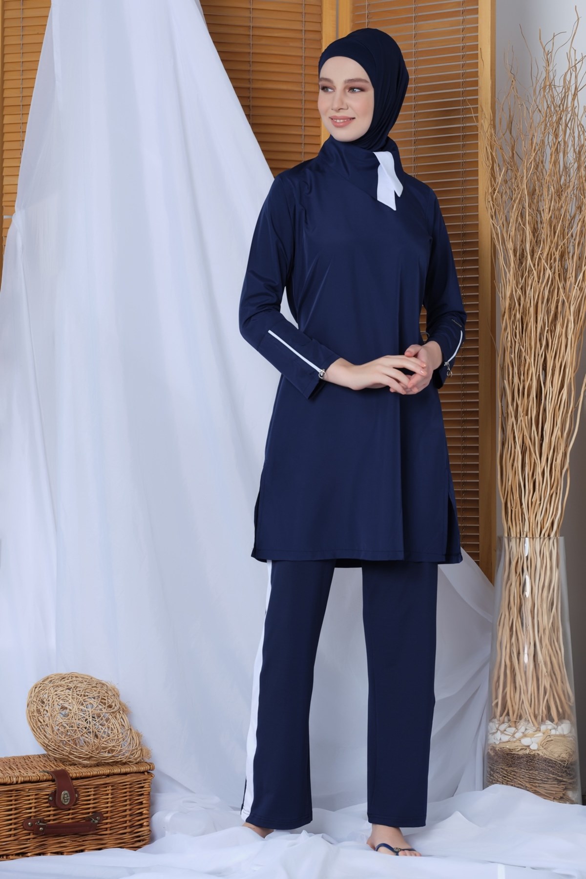 Women Women Covered Swimsuit 19365