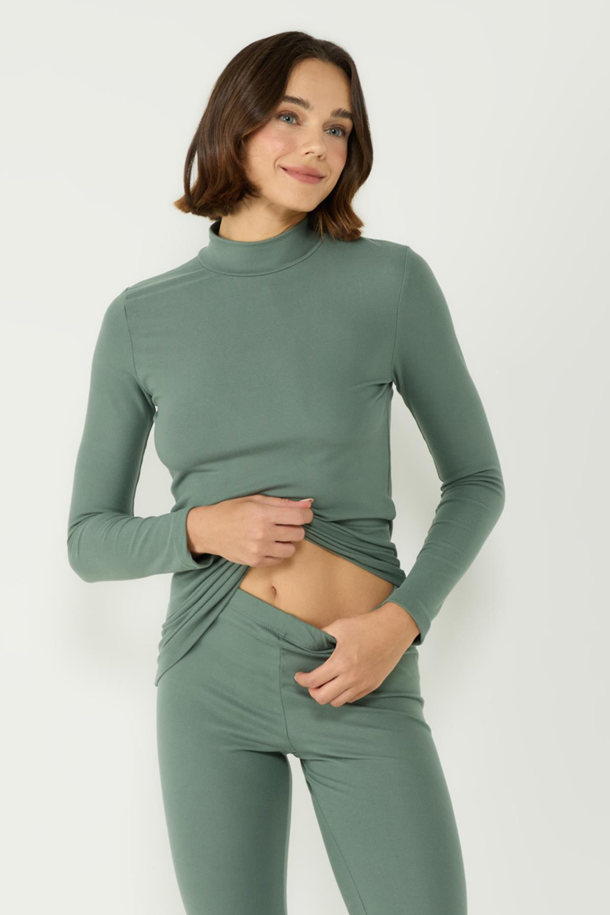 Kadın Uzun Kol Yakalı Termal Takım 405154 Haki