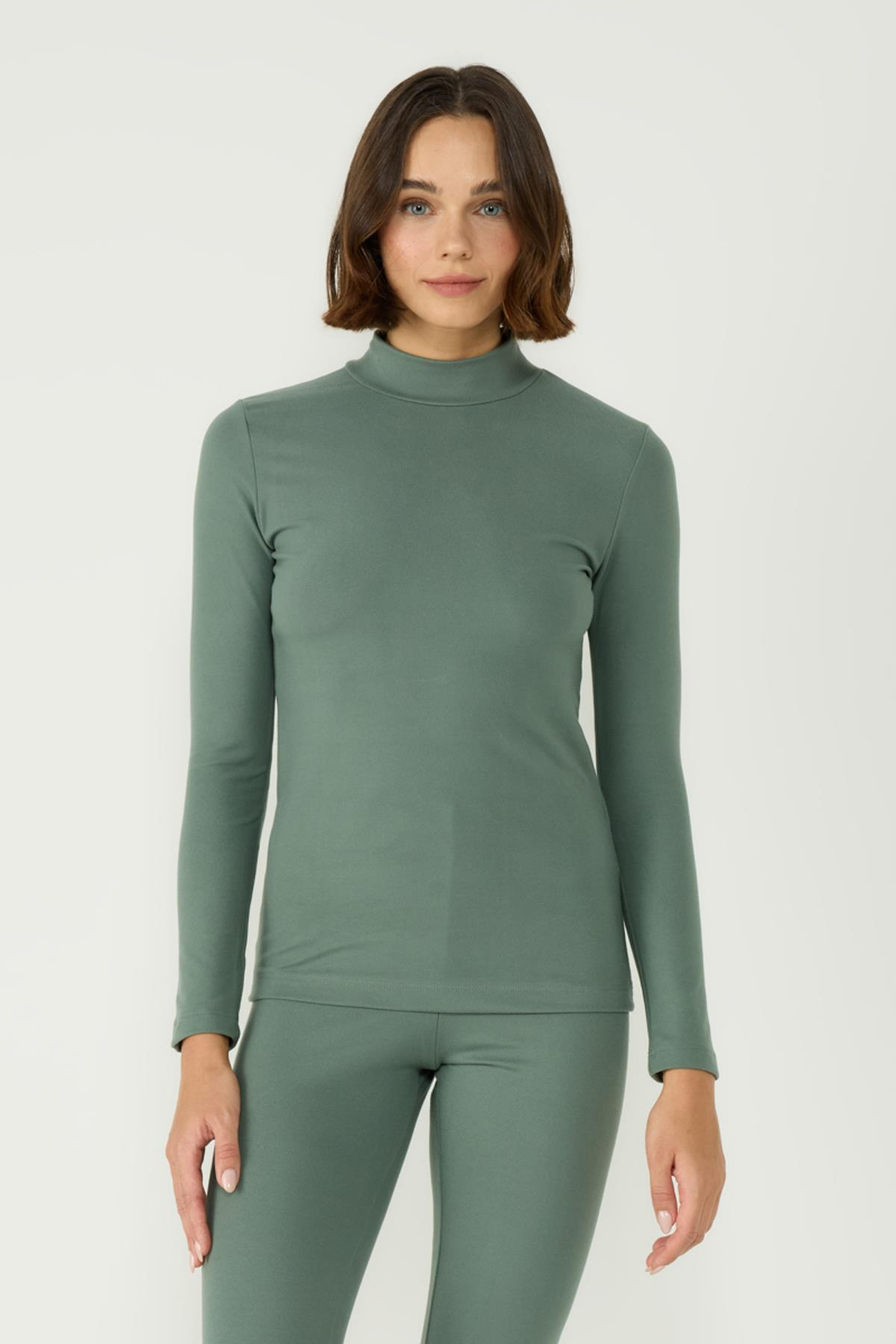 Kadın Uzun Kol Yakalı Termal Takım 405154 Haki