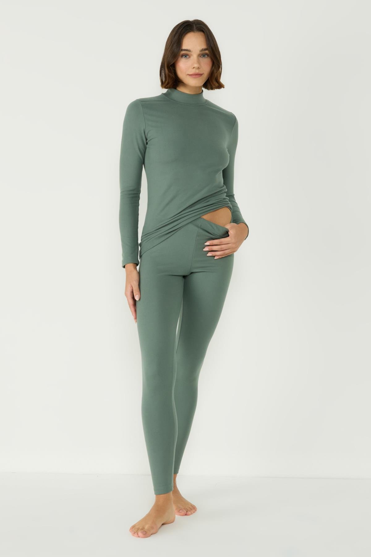 Kadın Uzun Kol Yakalı Termal Takım 405154 Haki