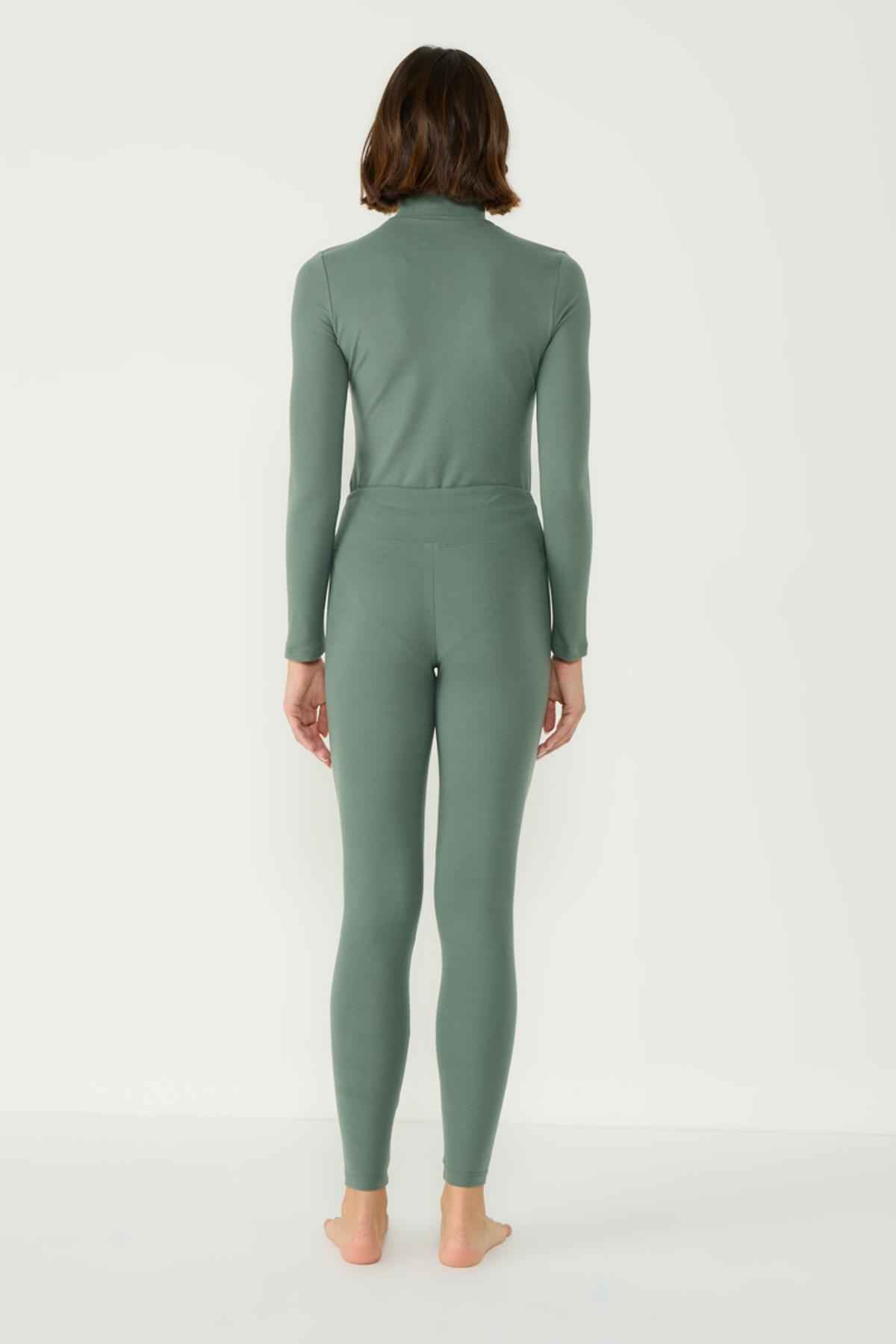 Kadın Yakalı Çıtçıtlı Termal Tulum 405155 Haki