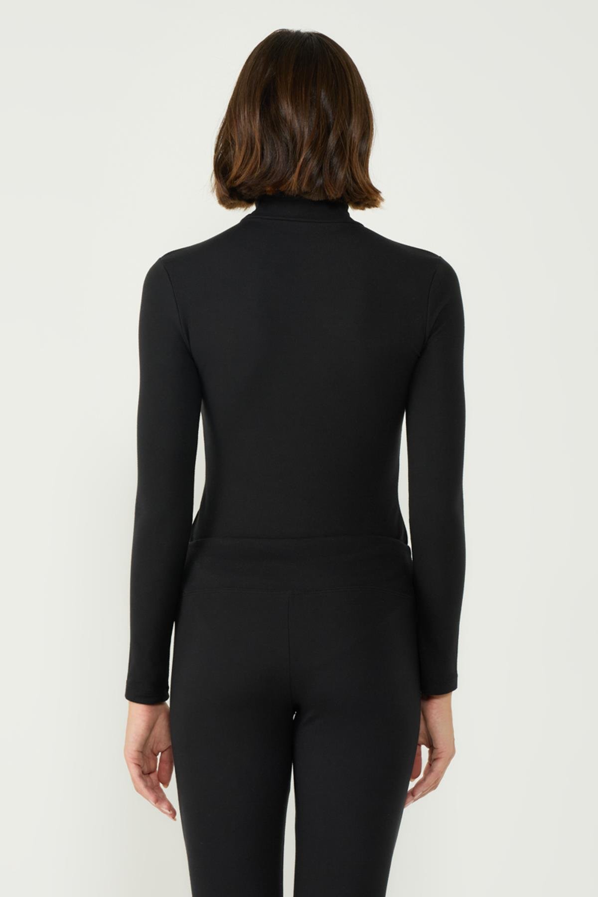 Kadın Yakalı Çıtçıtlı Termal Tulum 405155 Siyah