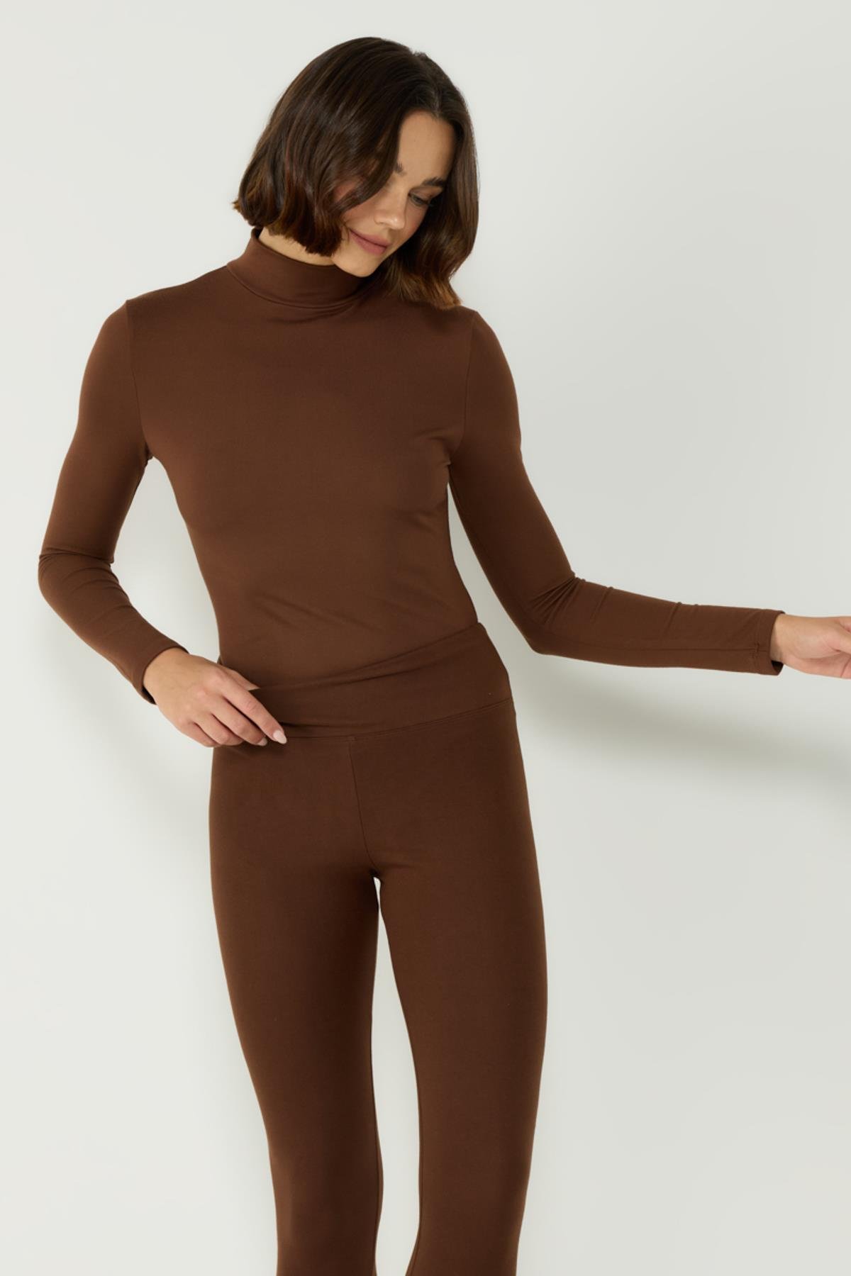 Kadın Yakalı Çıtçıtlı Termal Tulum 405155 Kahverengi