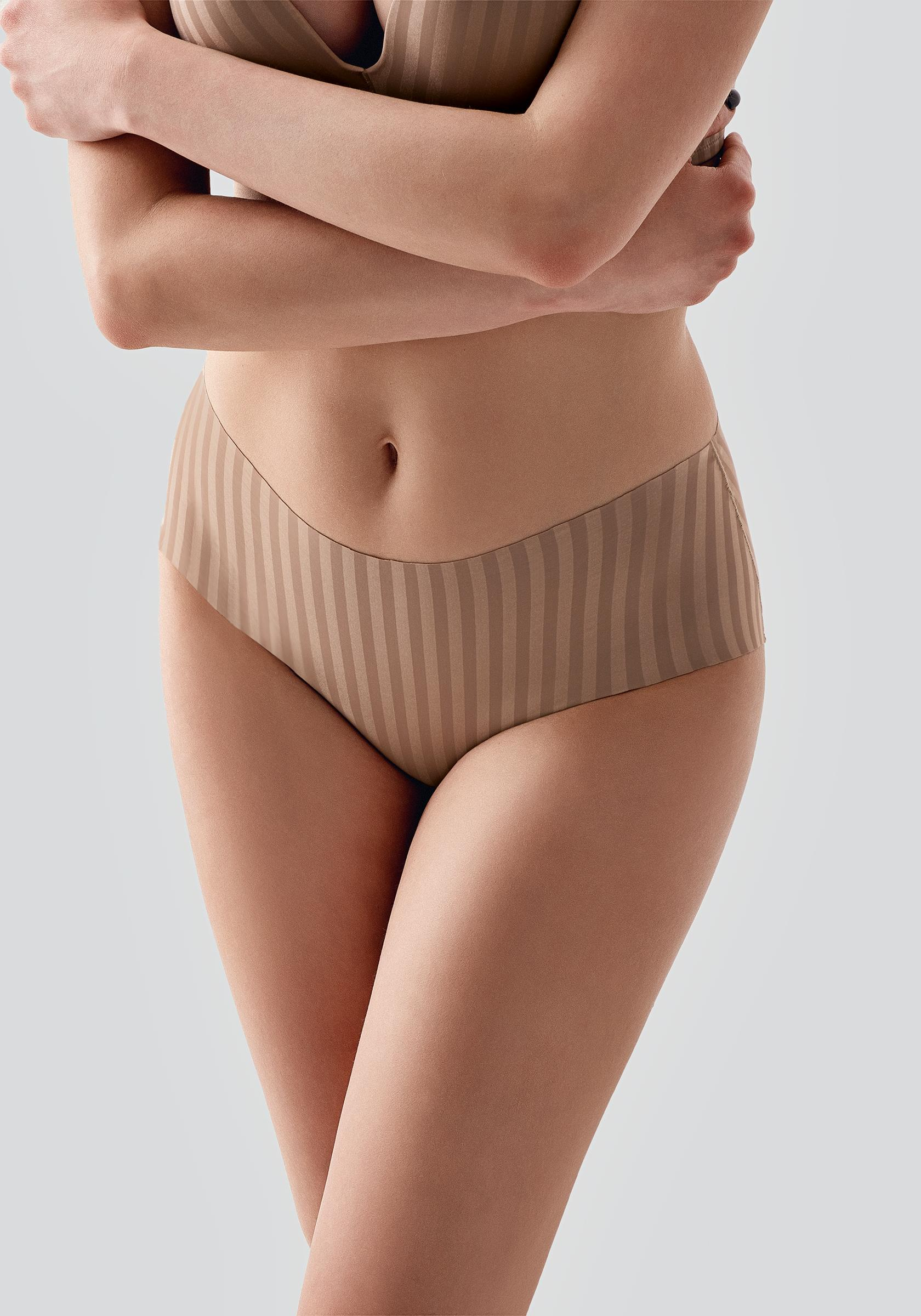 Lazer Kesim Dikişsiz Hipster Külot C19212 Cappucino