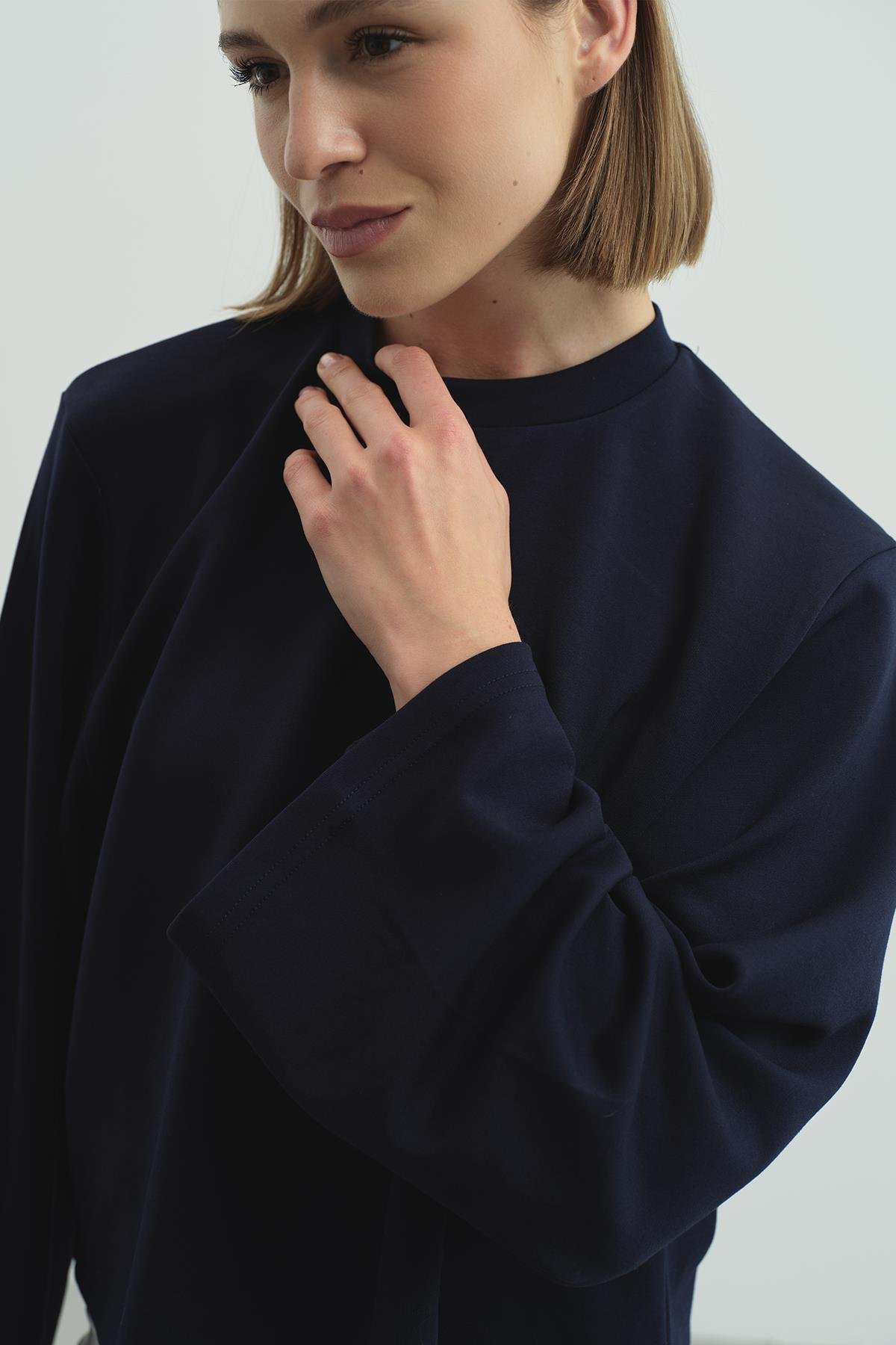 Oversize Basic Kısa Sweatshirt 981 Lacivert