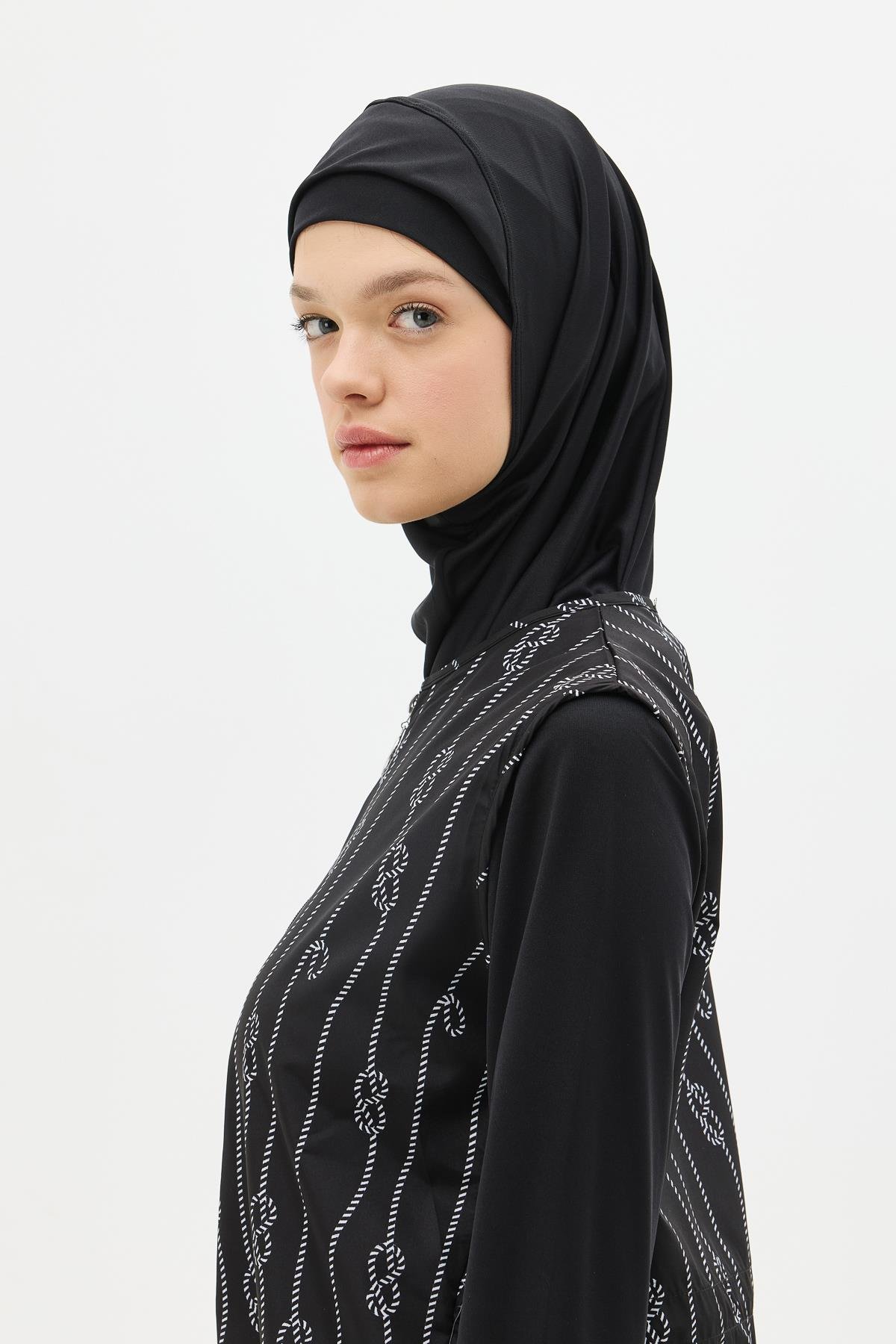 Paraşüt Kumaş Fermuarlı 4'lü Tesettür Mayo 1316 Siyah