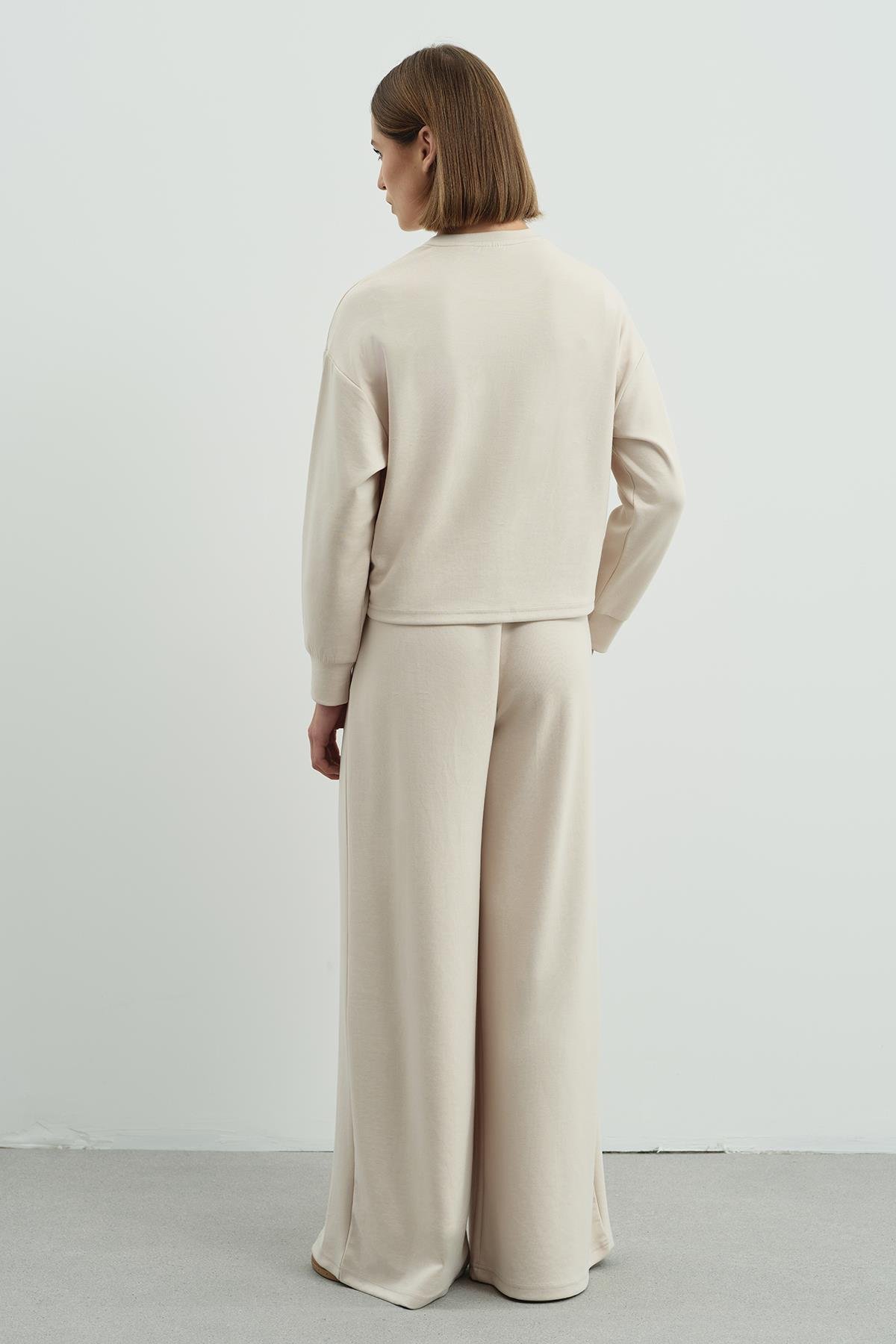 Pure Touch Basic Sweatshirt CC7005 Bej