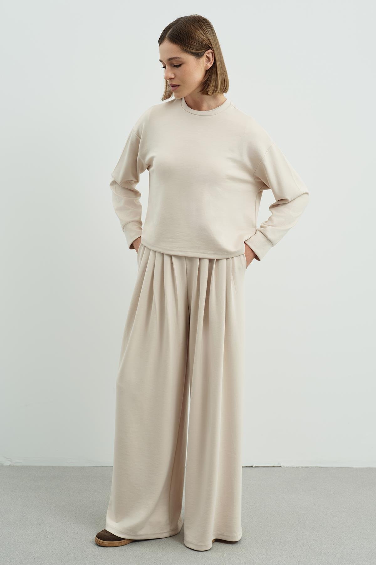 Pure Touch Basic Sweatshirt CC7005 Bej