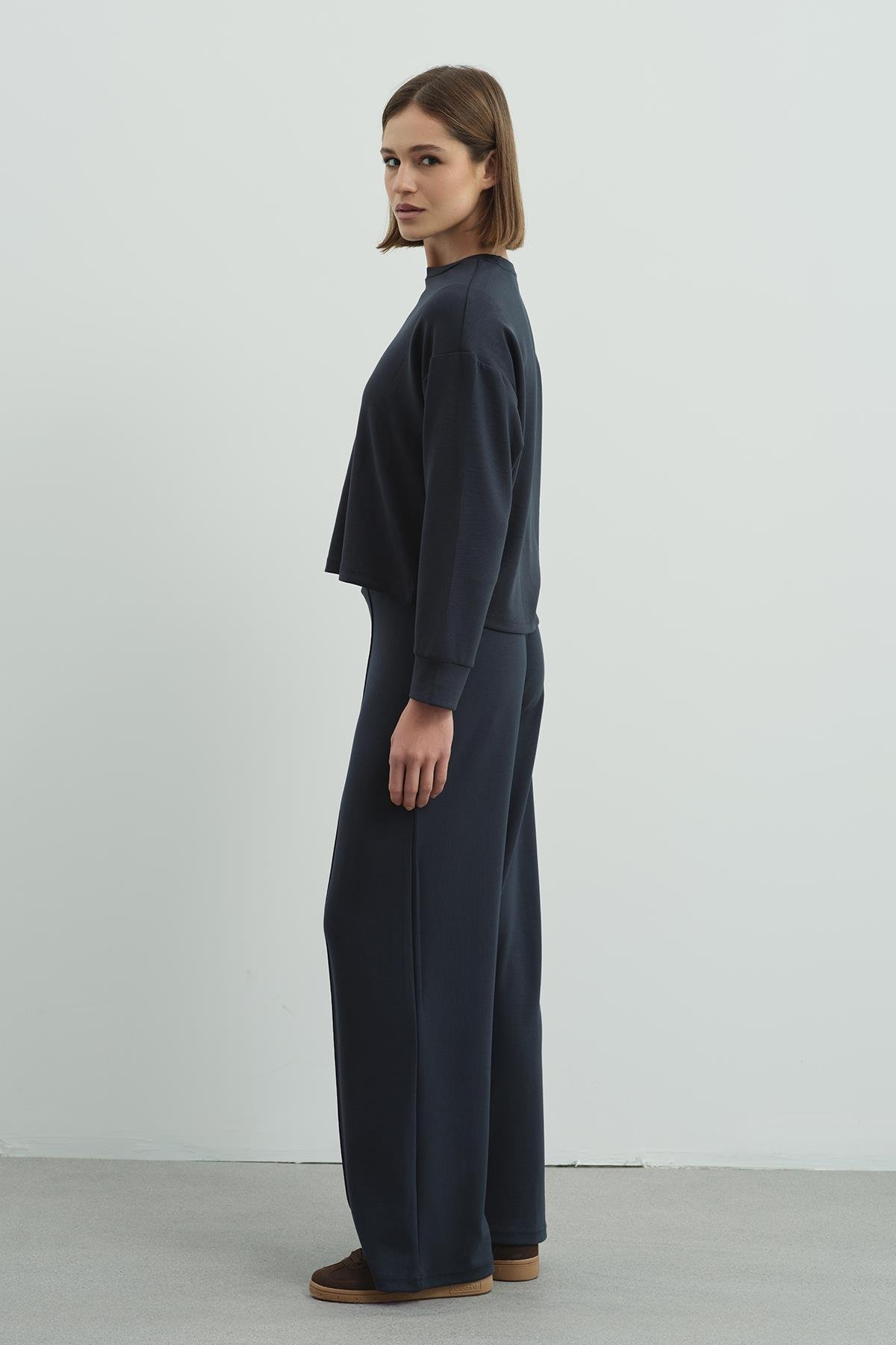 Pure Touch Basic Sweatshirt CC7005 Füme