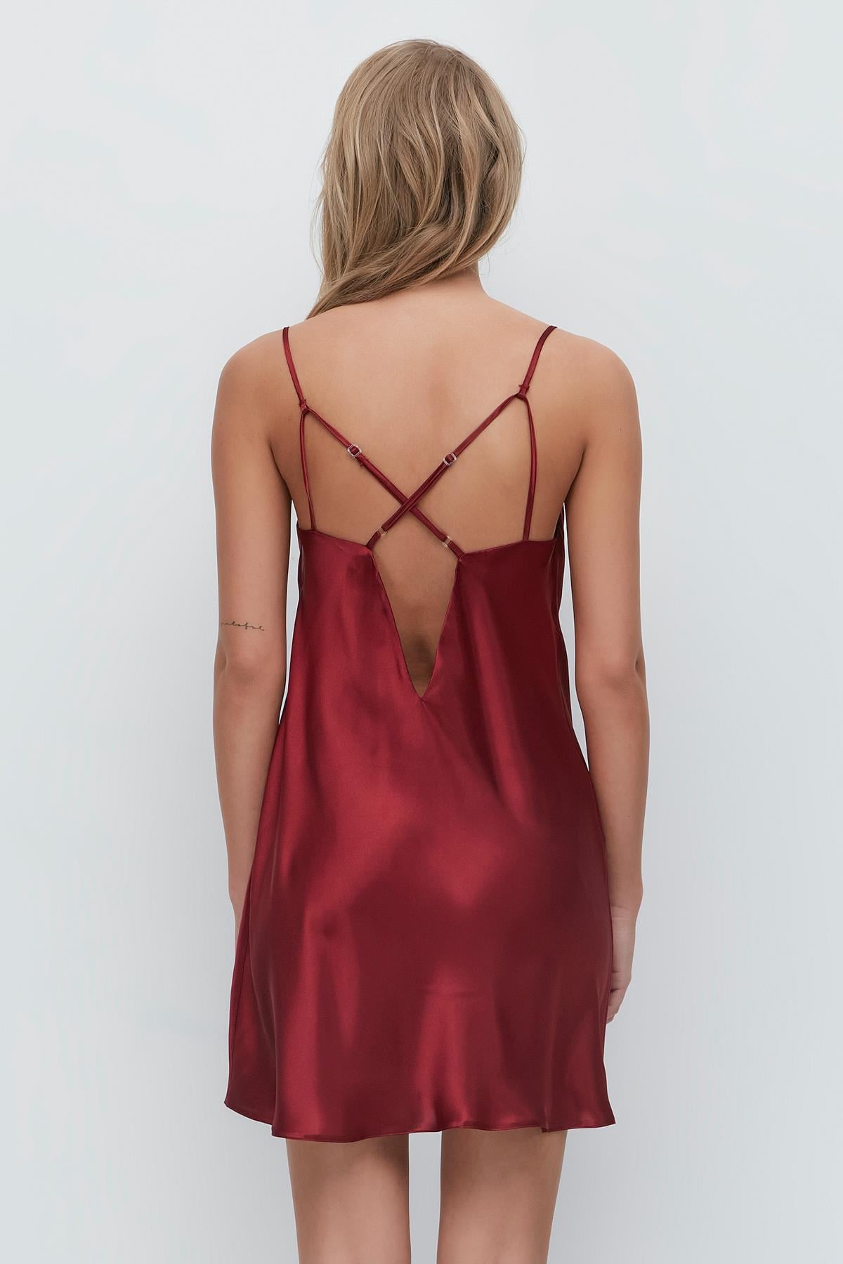 Sırt Detaylı Saten Gecelik 006 Bordo