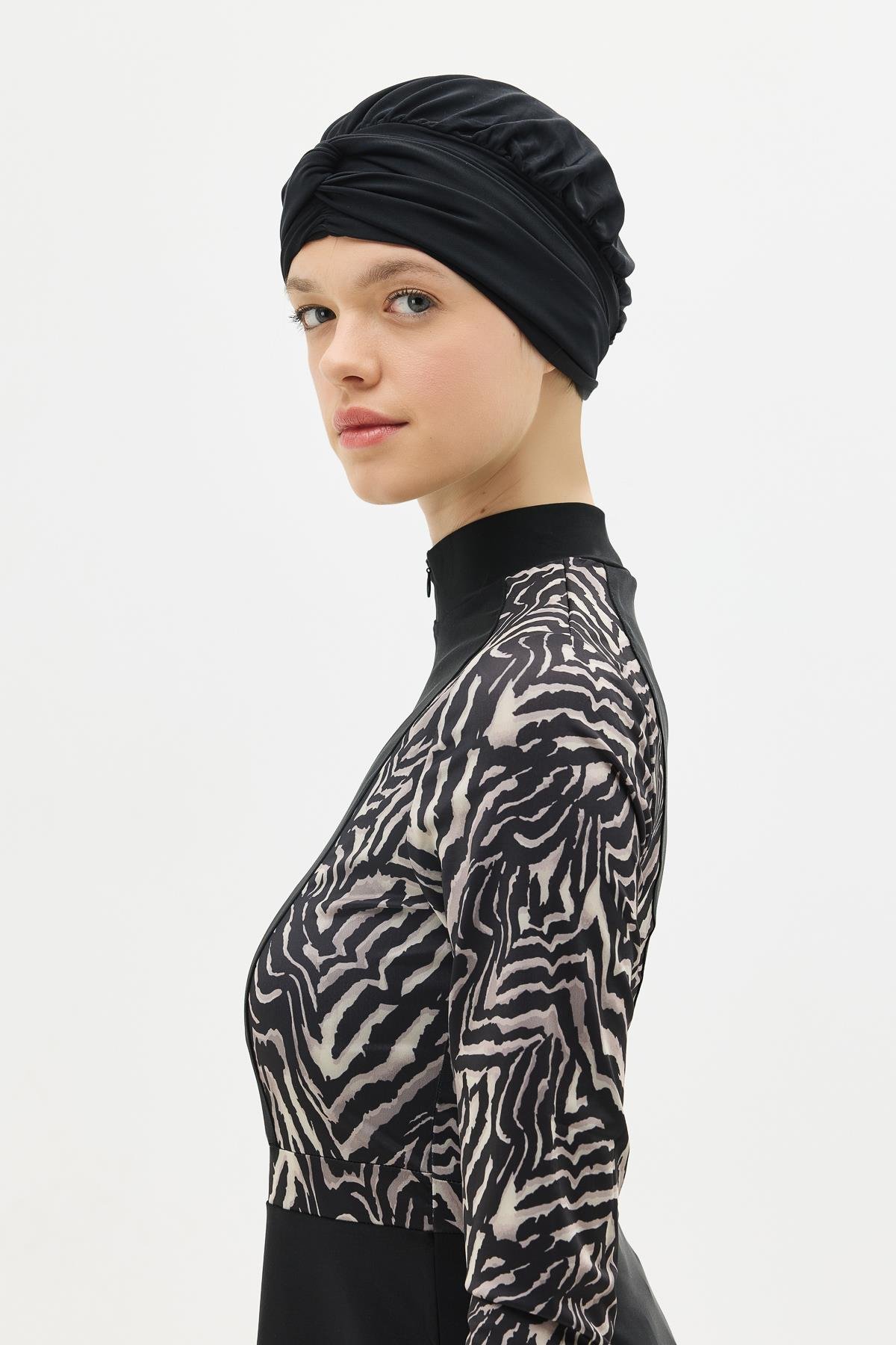 Tam Kapalı 4 lü Tesettür Mayo C14013 Zebra