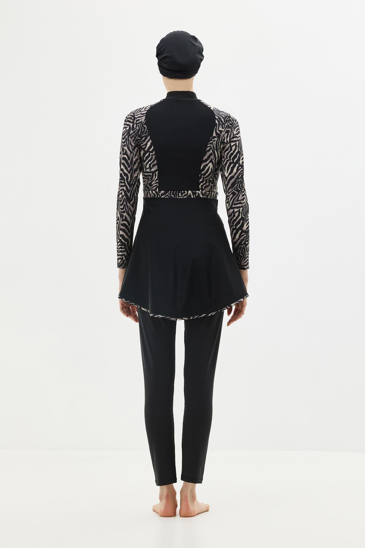 Tam Kapalı 4 lü Tesettür Mayo C14013 Zebra