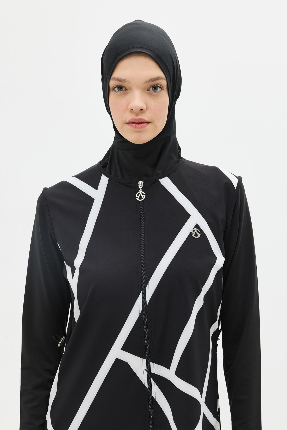 Uzun Tunikli 4'lü Tesettür Mayo 6049 Siyah/Beyaz