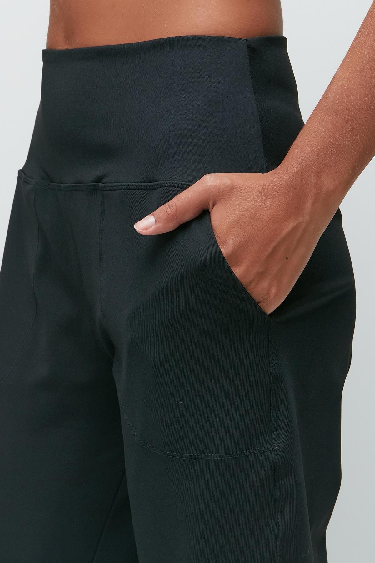 Yüksek Bel Manşetli Paça Jogger Eşofman Altı 811 Siyah