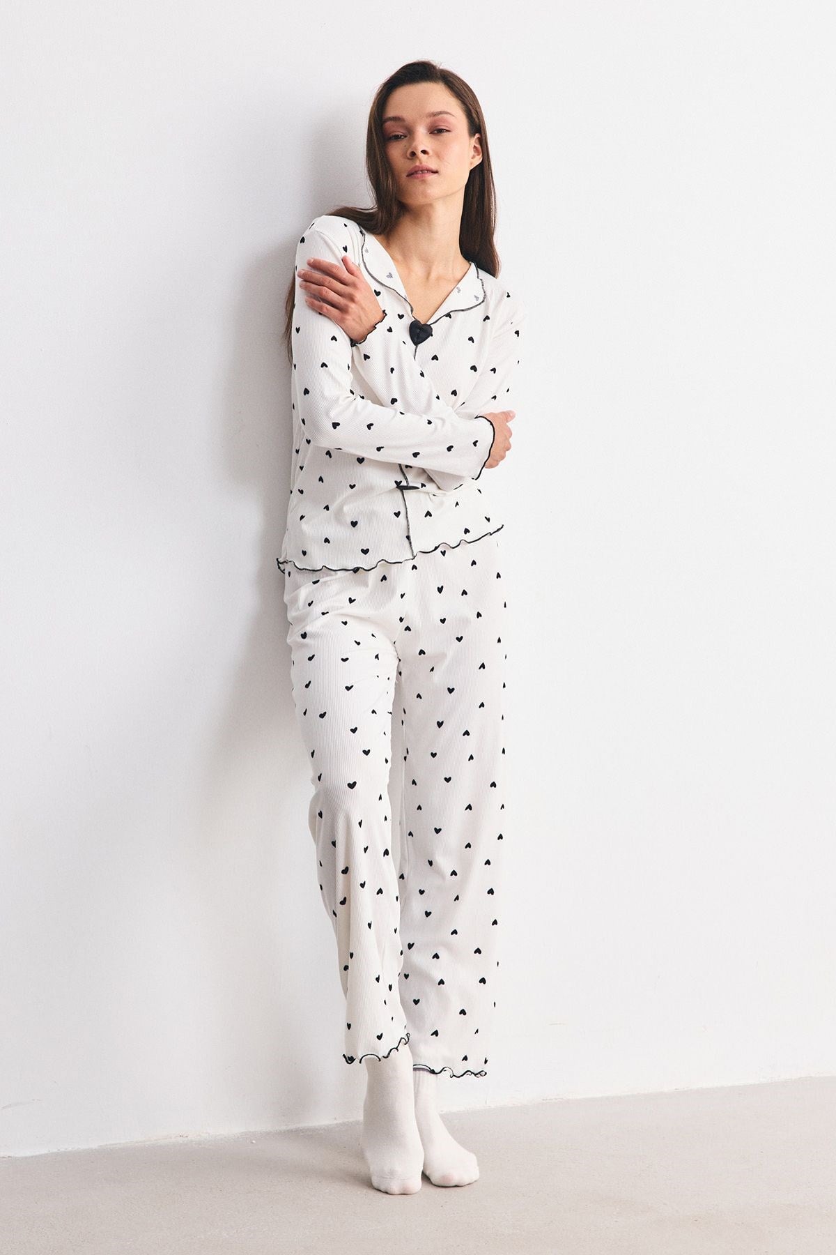 Yumuşak Dokulu Kaşkorse Pijama Takımı Kalp