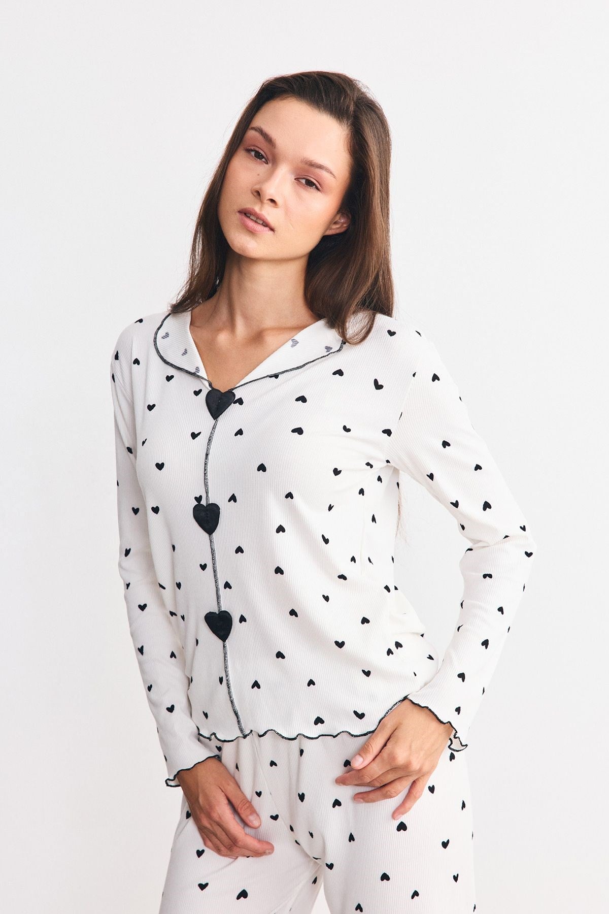 Yumuşak Dokulu Kaşkorse Pijama Takımı Kalp