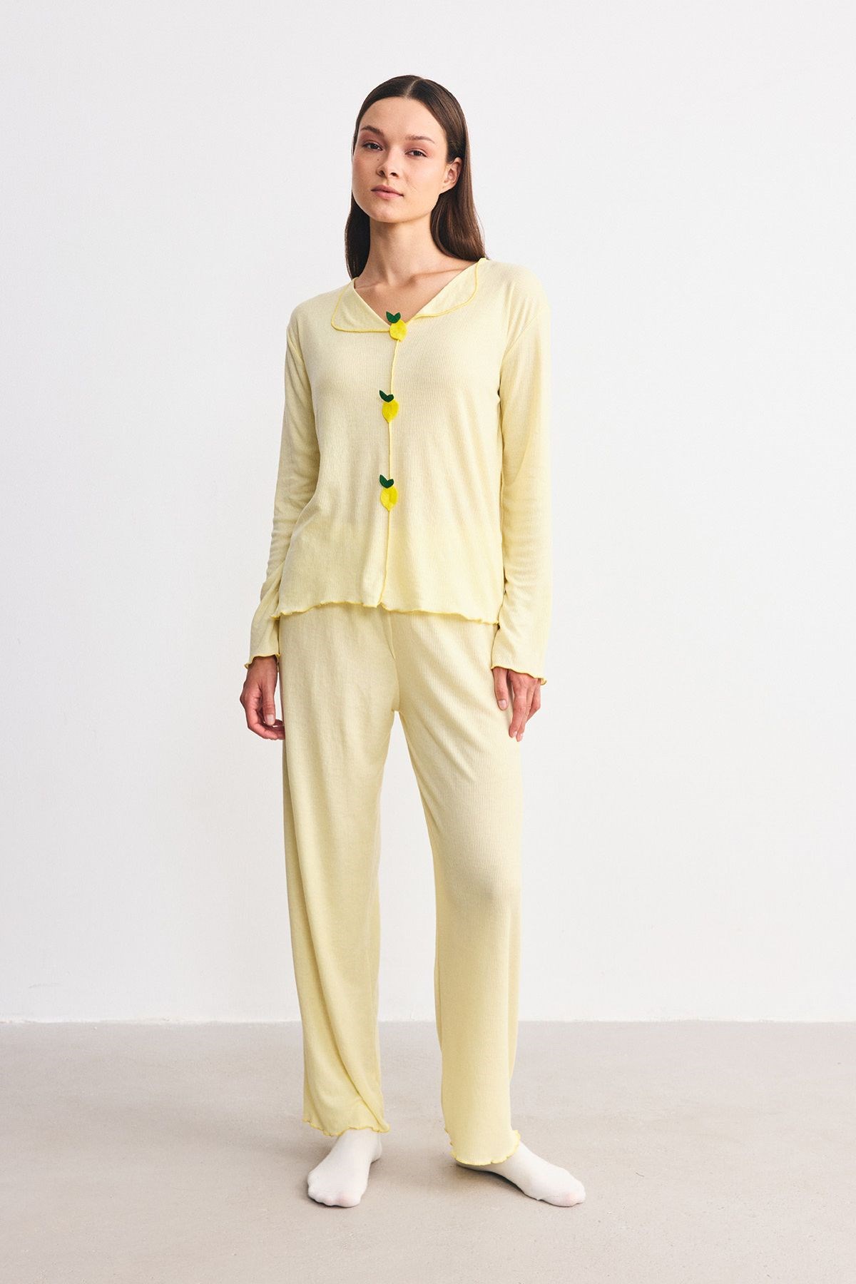 Yumuşak Dokulu Kaşkorse Pijama Takımı Limon
