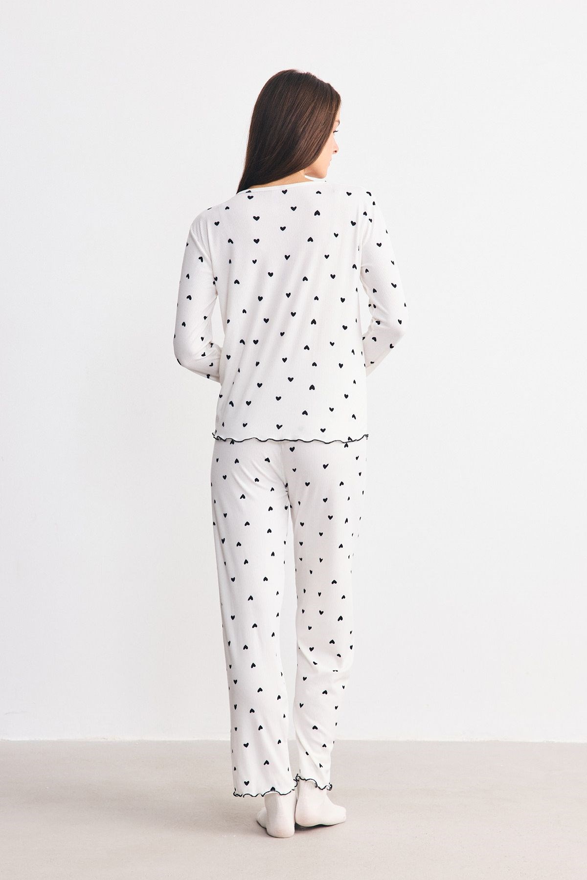Yumuşak Dokulu Kaşkorse Pijama Takımı Kalp