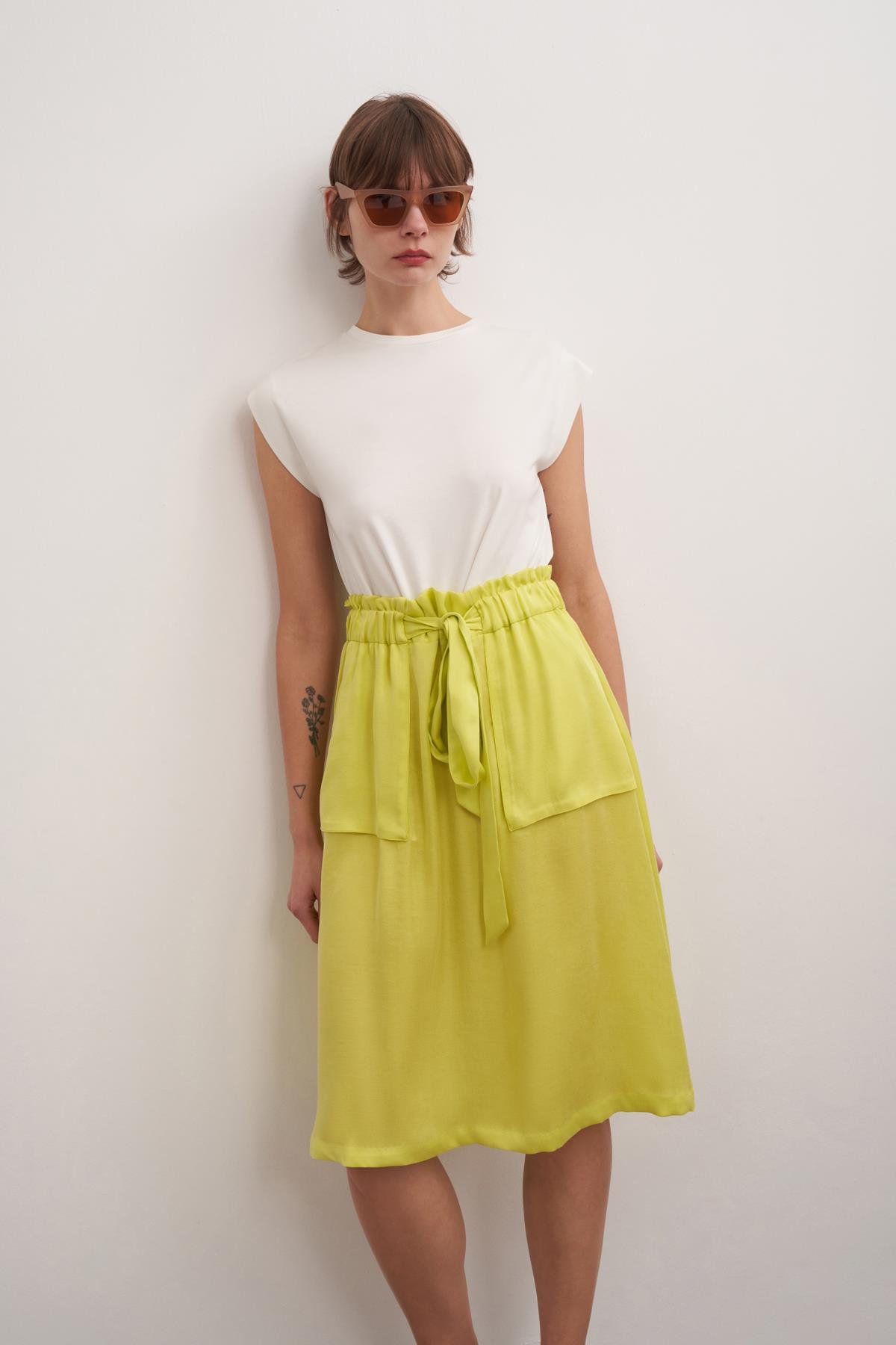 Beli Büzgülü Tencel Karışımlı Etek Limon