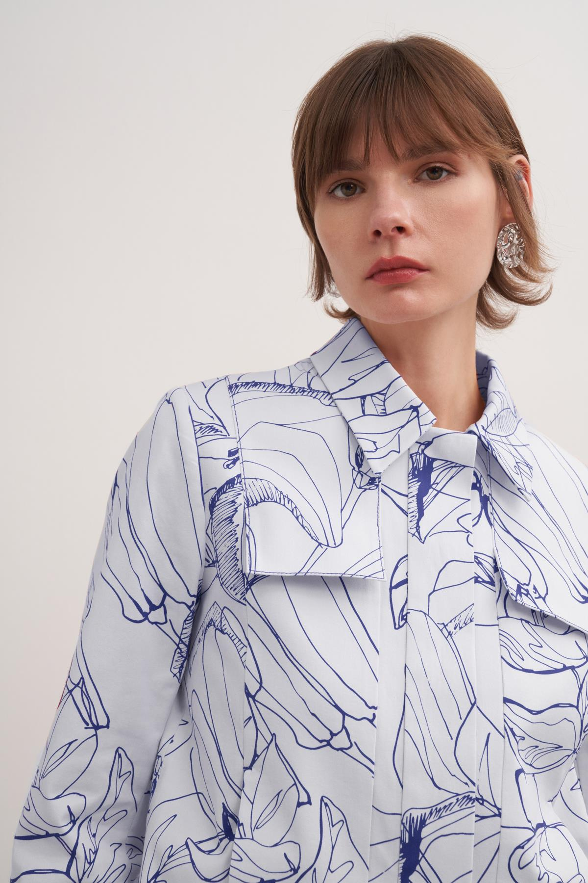 Cep Kapağı Detaylı Desenli Gömlek Ceket Baskı