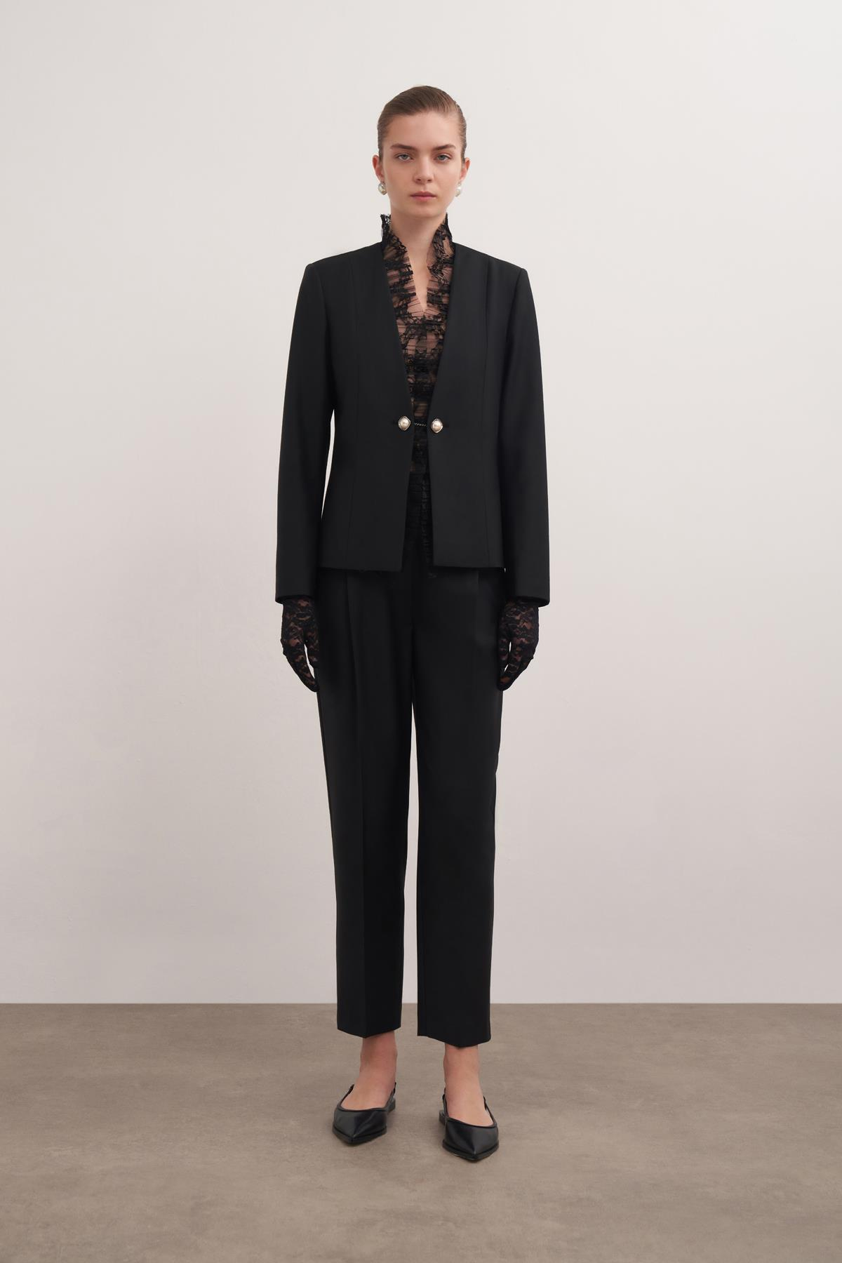 Havuç Form Yünlü Pantolon Siyah