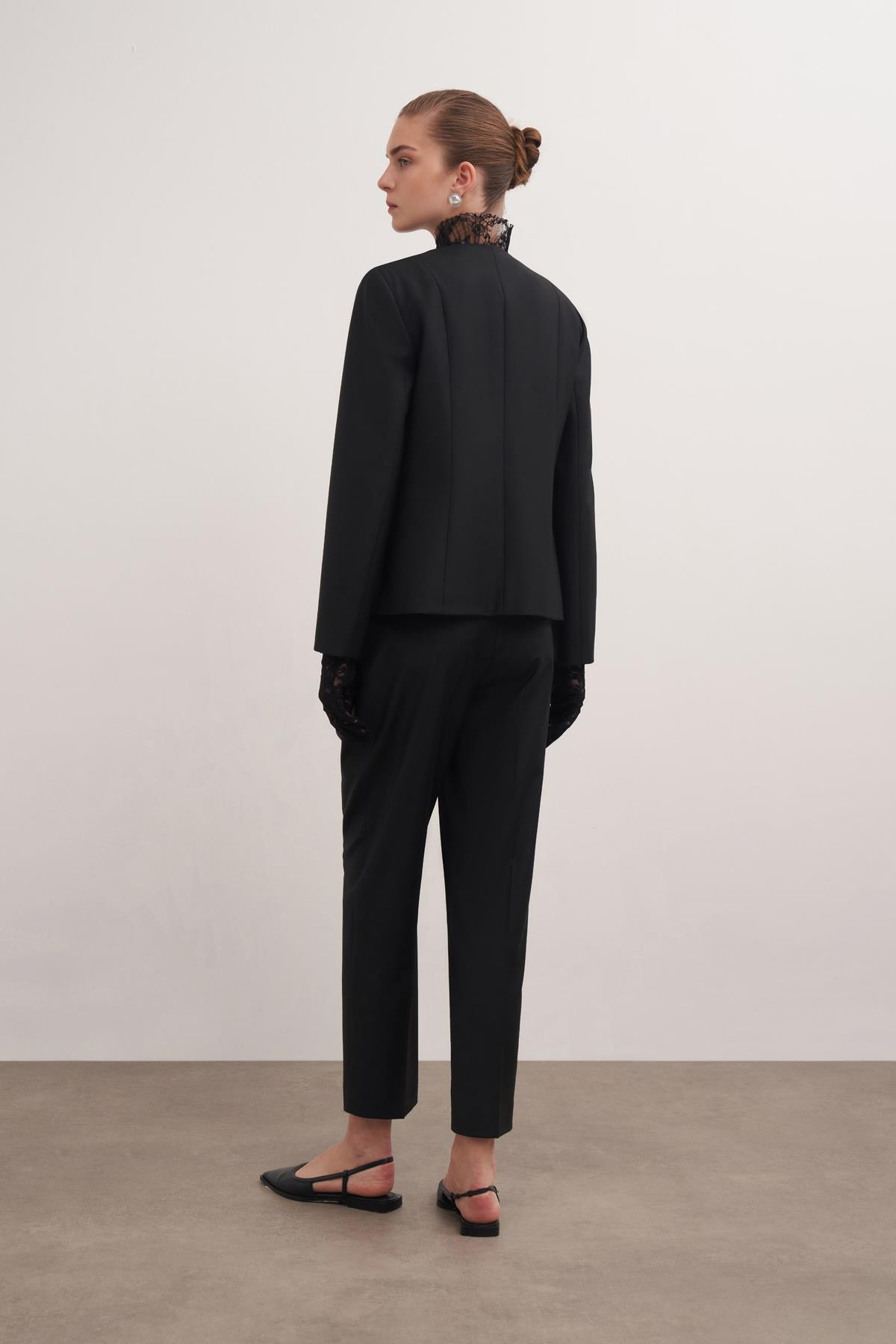 Havuç Form Yünlü Pantolon Siyah