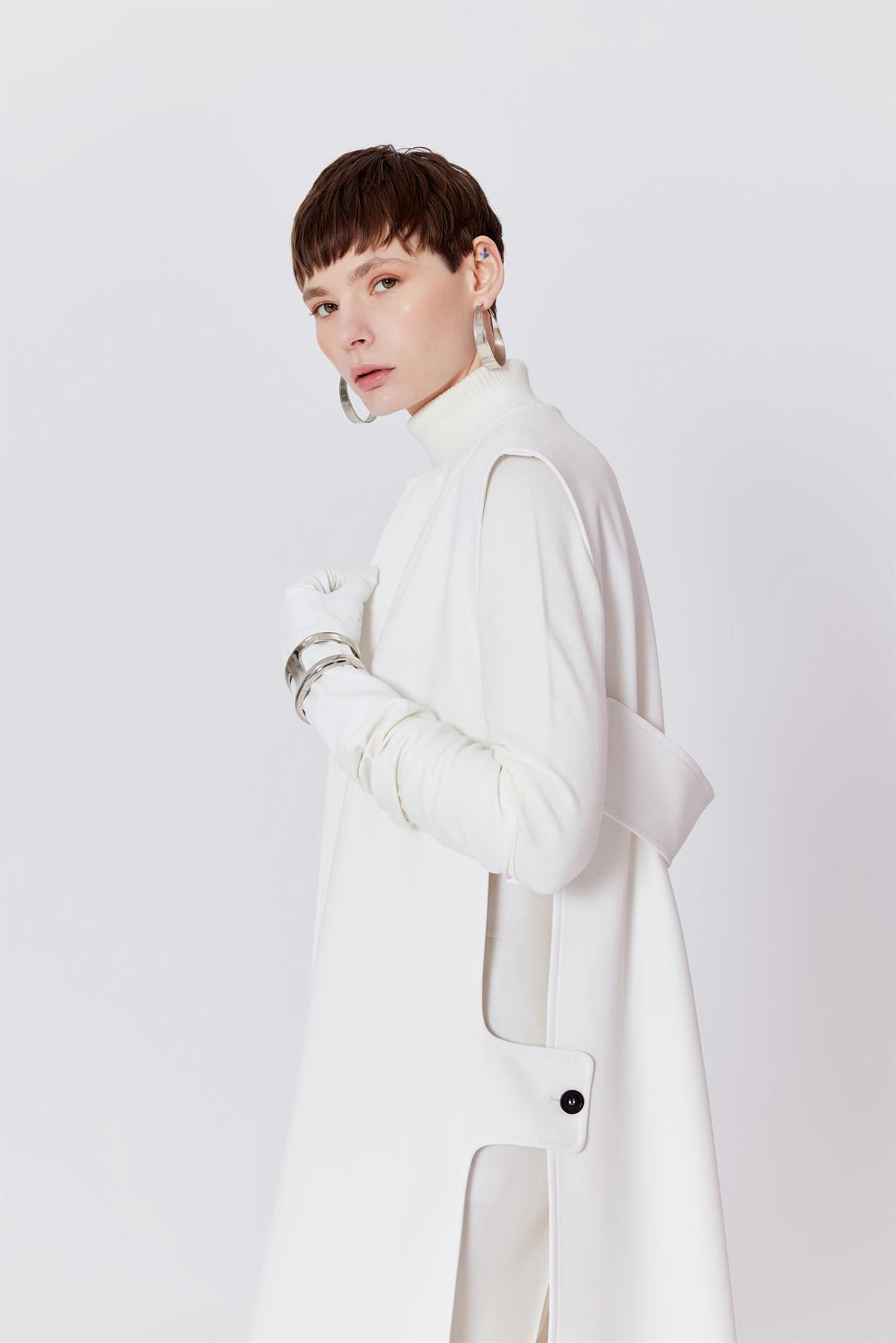 Belt Detailed Vest Ivory