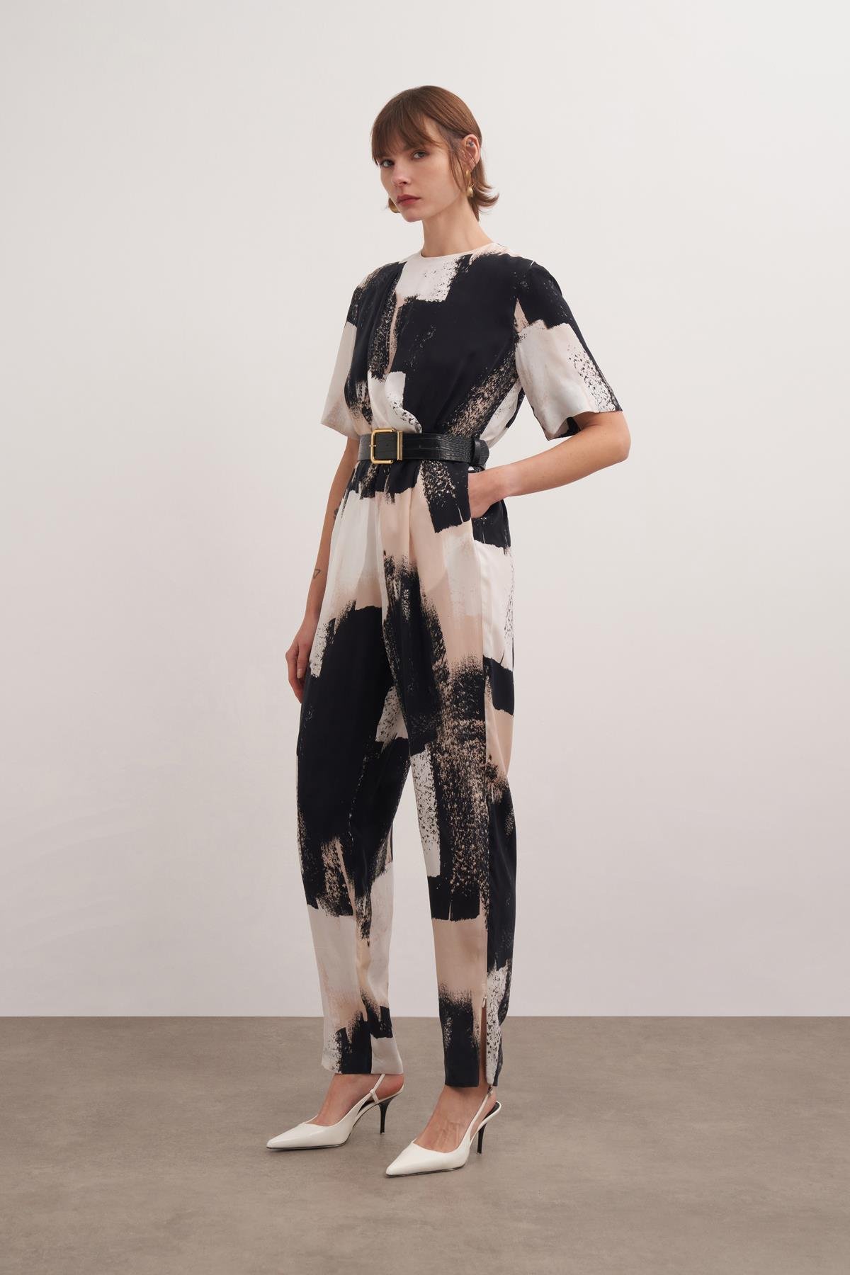 Pili Kırma Detaylı Desenli Cupro Tulum Baskı