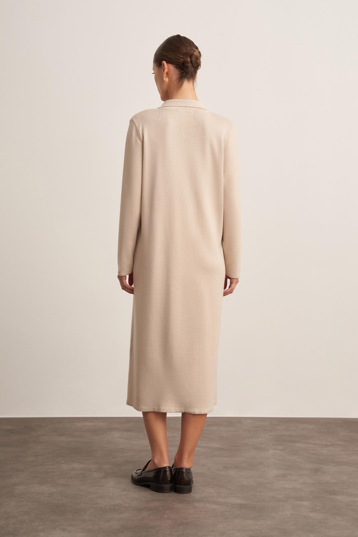 Polo Yaka Bej Midi Triko Elbise