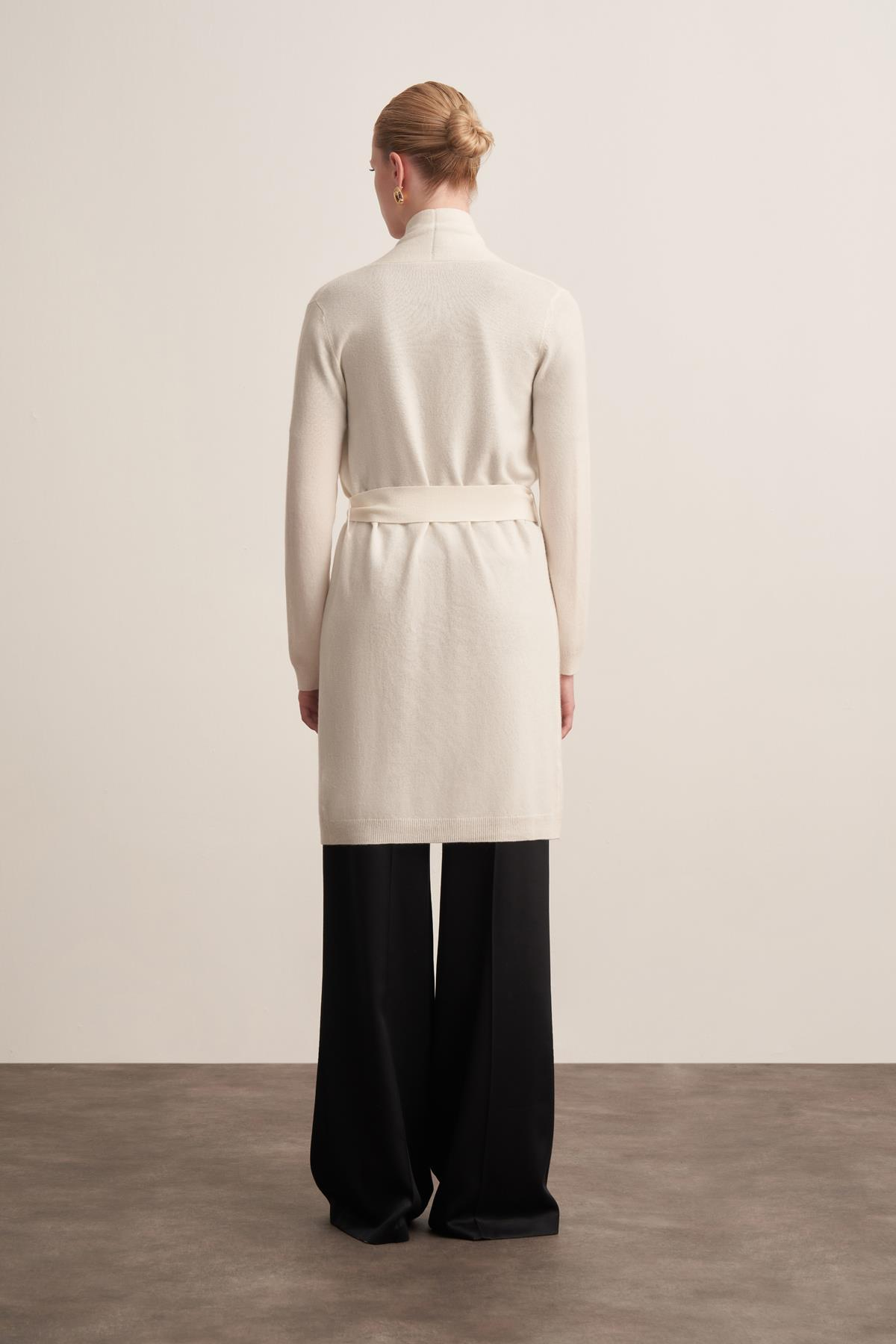 Yün Uzun Form Ekru Kadın Hırka 