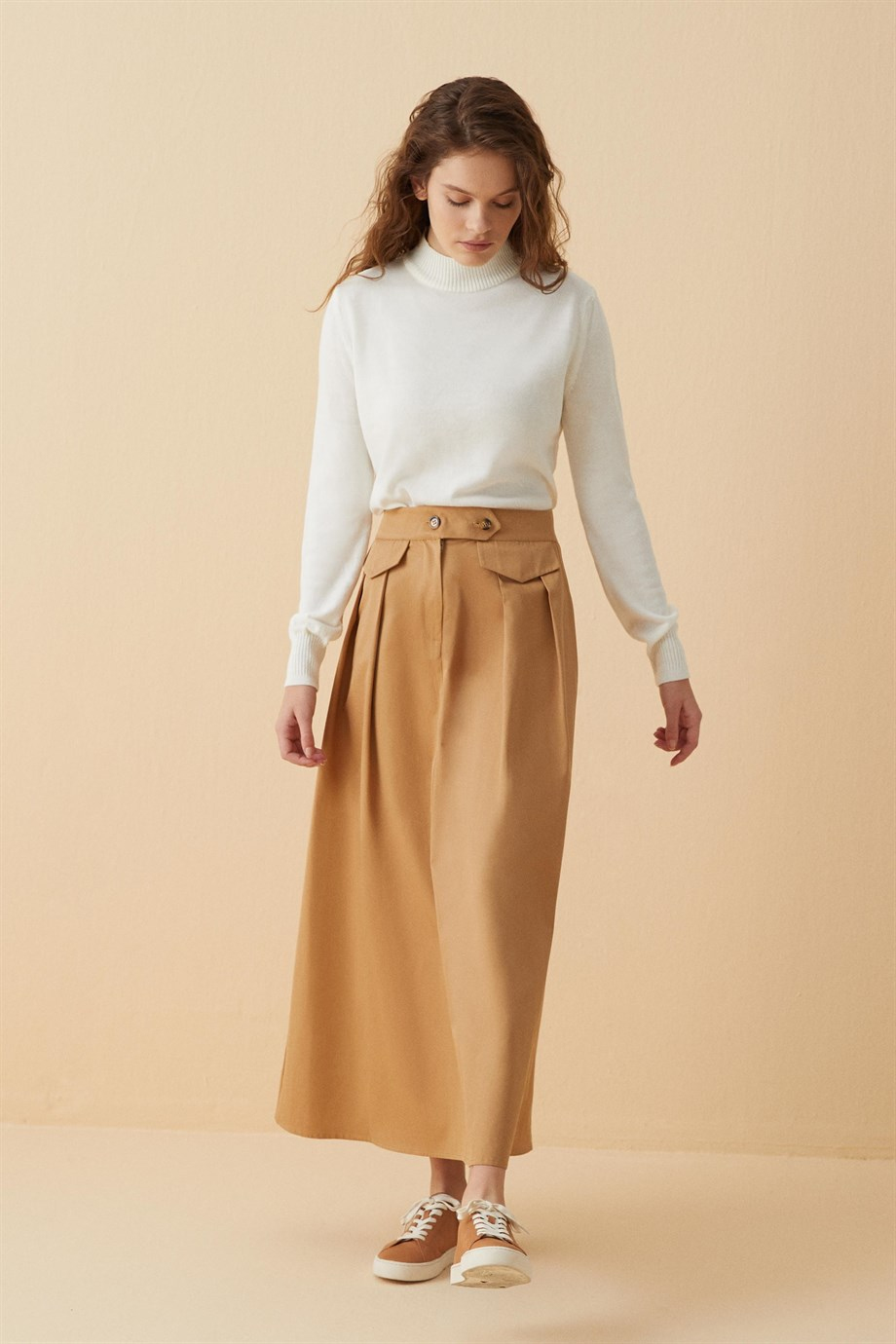 Elsa Etek Camel