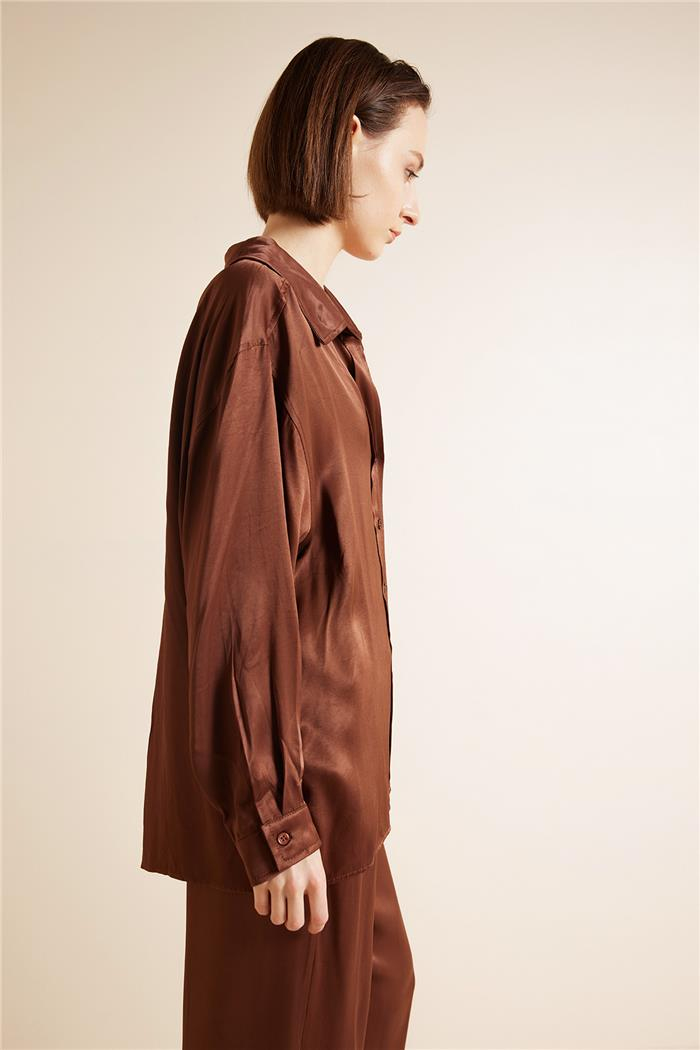 Avrile  CEPLİ OVERSIZE SATEN GÖMLEK AÇIK KAHVE A25-10340
