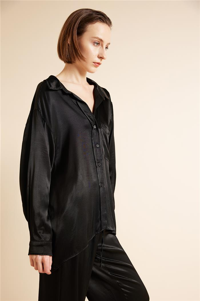 Avrile  CEPLİ OVERSIZE SATEN GÖMLEK SİYAH A25-10340
