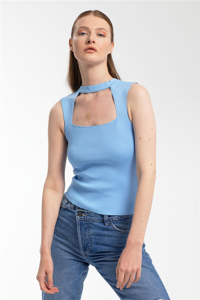 Avrile Göğüs Dekolteli Triko Bluz  BEBE MAVİ  A91808-S