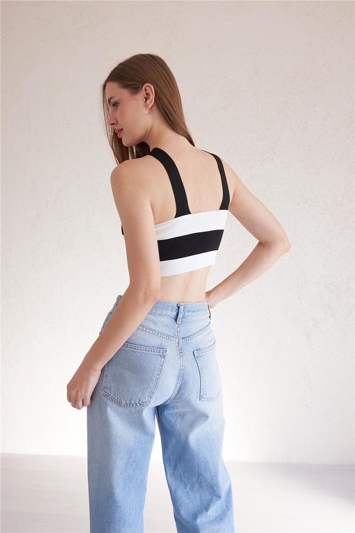 Avrile Kadın Çizgili Çapraz Askılı Triko Top BEYAZ-SİYAH A92350-S
