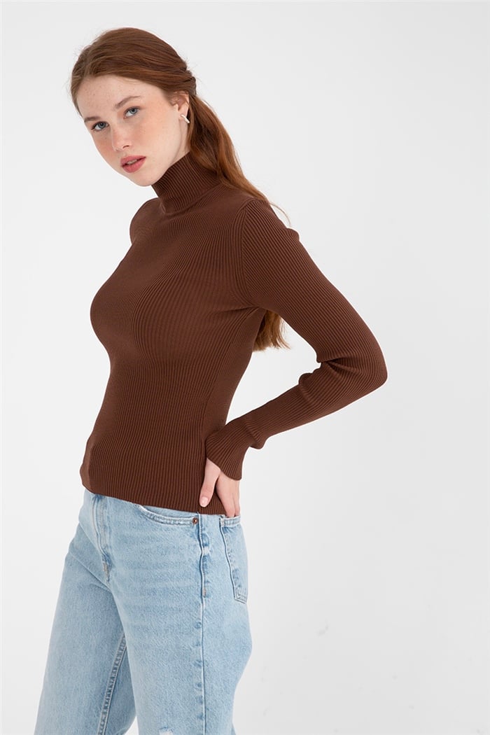 Avrile Kadın Dik Yaka Basic Triko Kazak KAHVE A92169-S