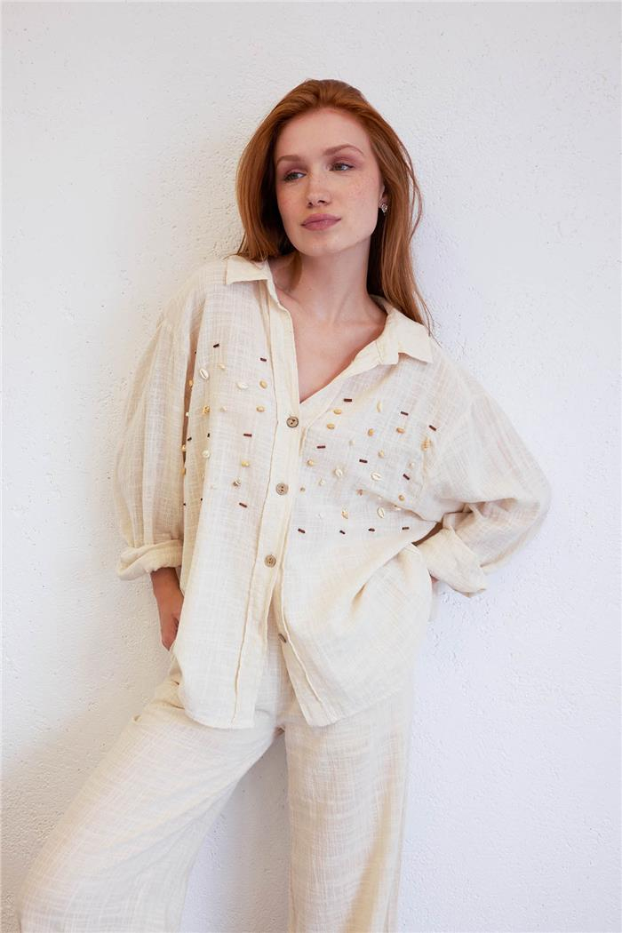 Avrile Kadın İşlemeli Oversize Gömlek HAM A23-10199