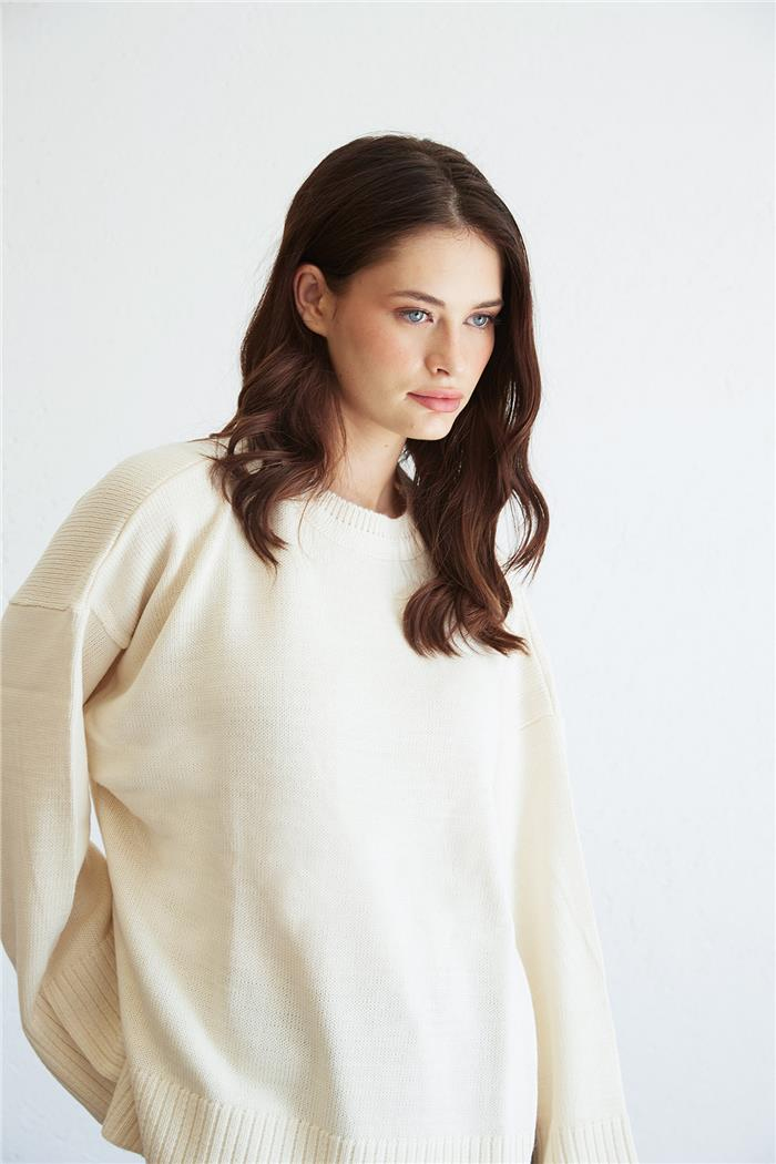 Avrile Kadın Oversize Basic Kazak EKRU A92145-S