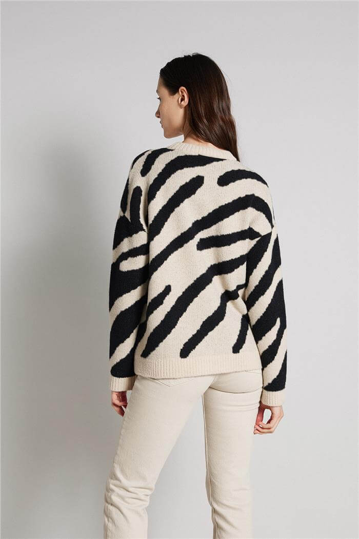Avrile  ZEBRA DESEN TRİKO KAZAK BEJ-SİYAH A92602-S